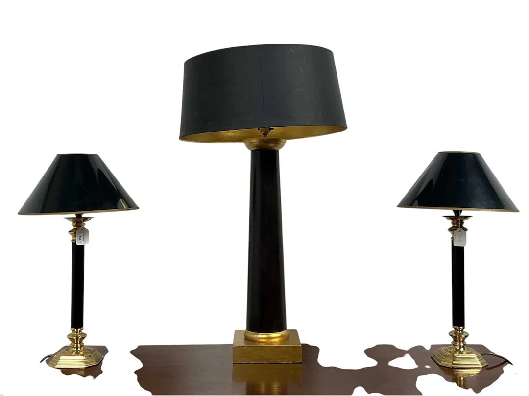 PAIR OF CONTEMPORARY TABLE LAMPS, LATE 20TH CENTURY AND ANOTHER LAMP