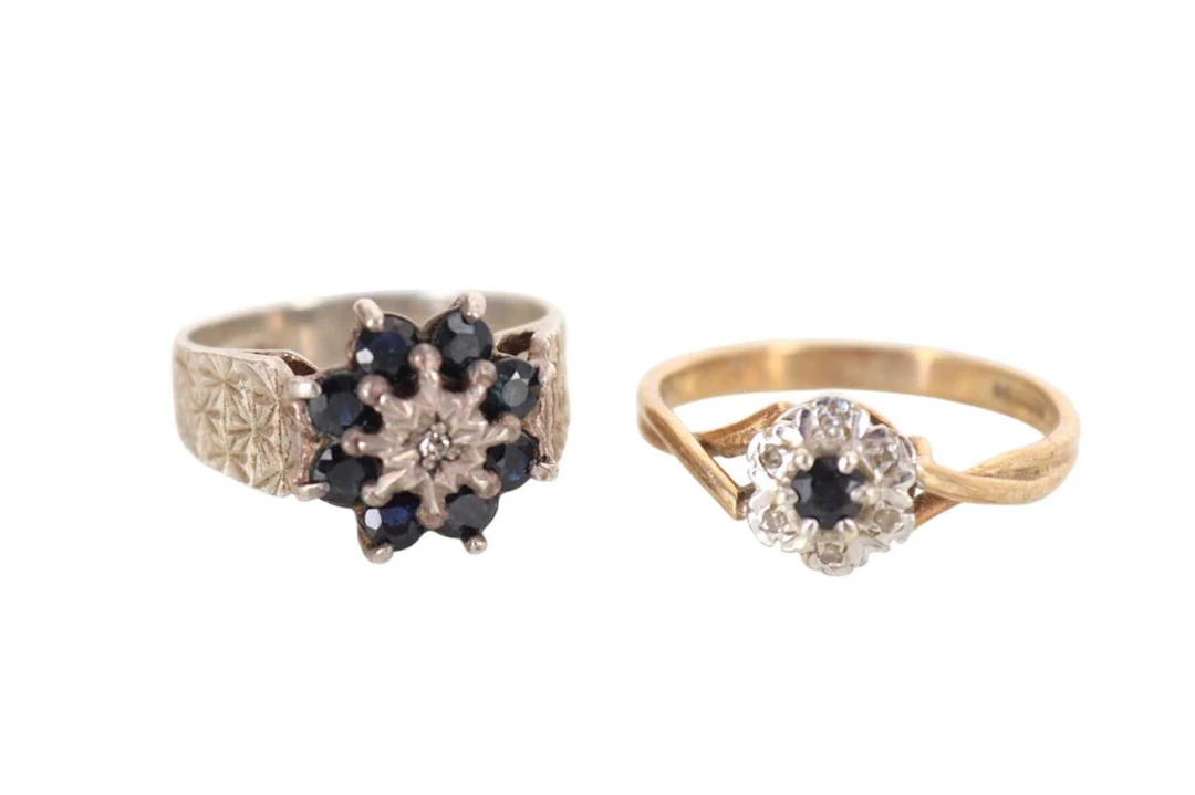 TWO SAPPHIRE AND DIAMOND CLUSTER RINGS LATE 20TH CENTURY