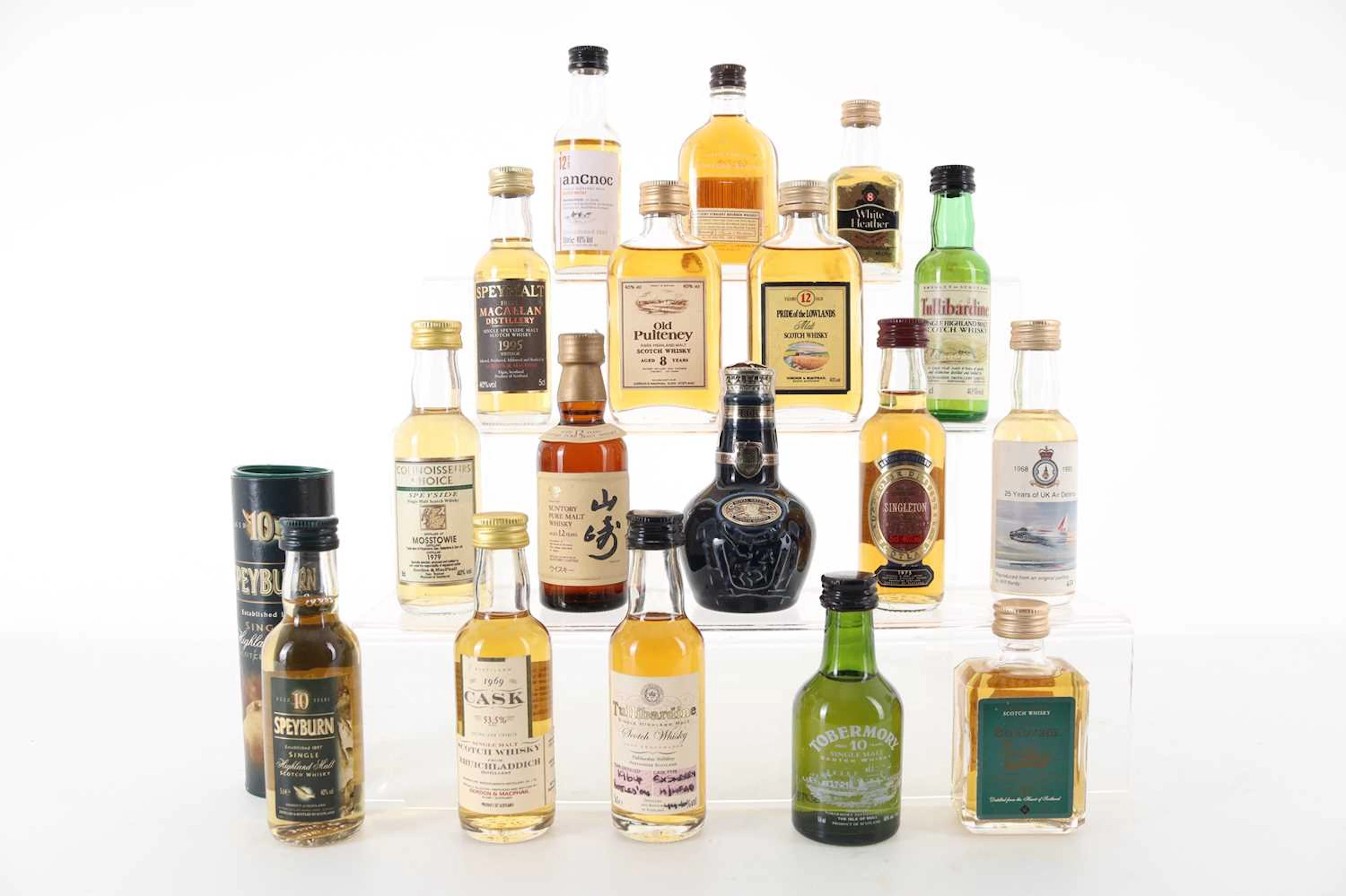 SEVENTEEN ASSORTED WHISKY MINIATURES INCLUDING MACALLAN SPEYMALT 1995