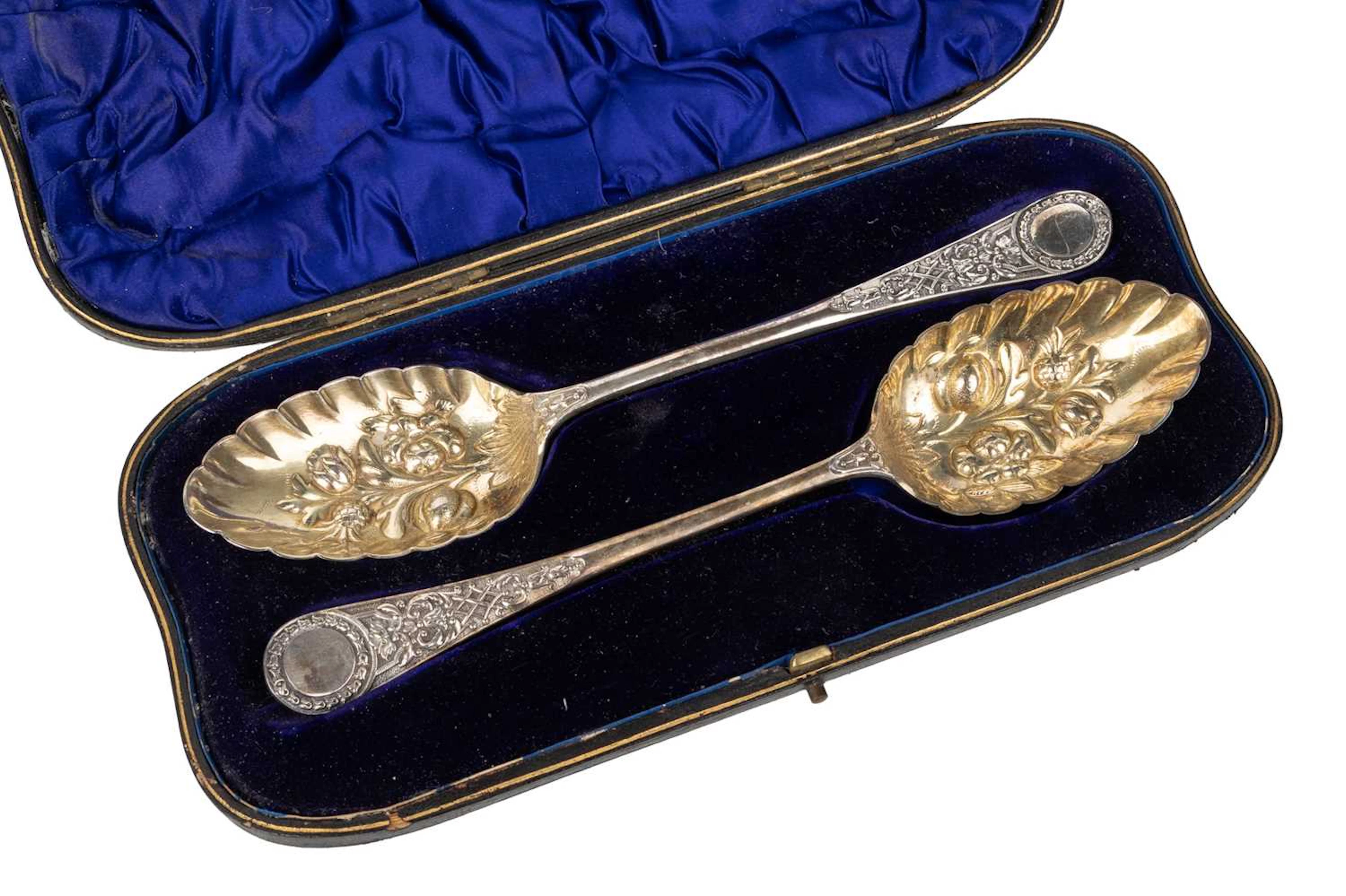 PAIR OF VICTORIAN SILVER SERVING SPOONS MAKER WILLIAM HUTTON & SONS