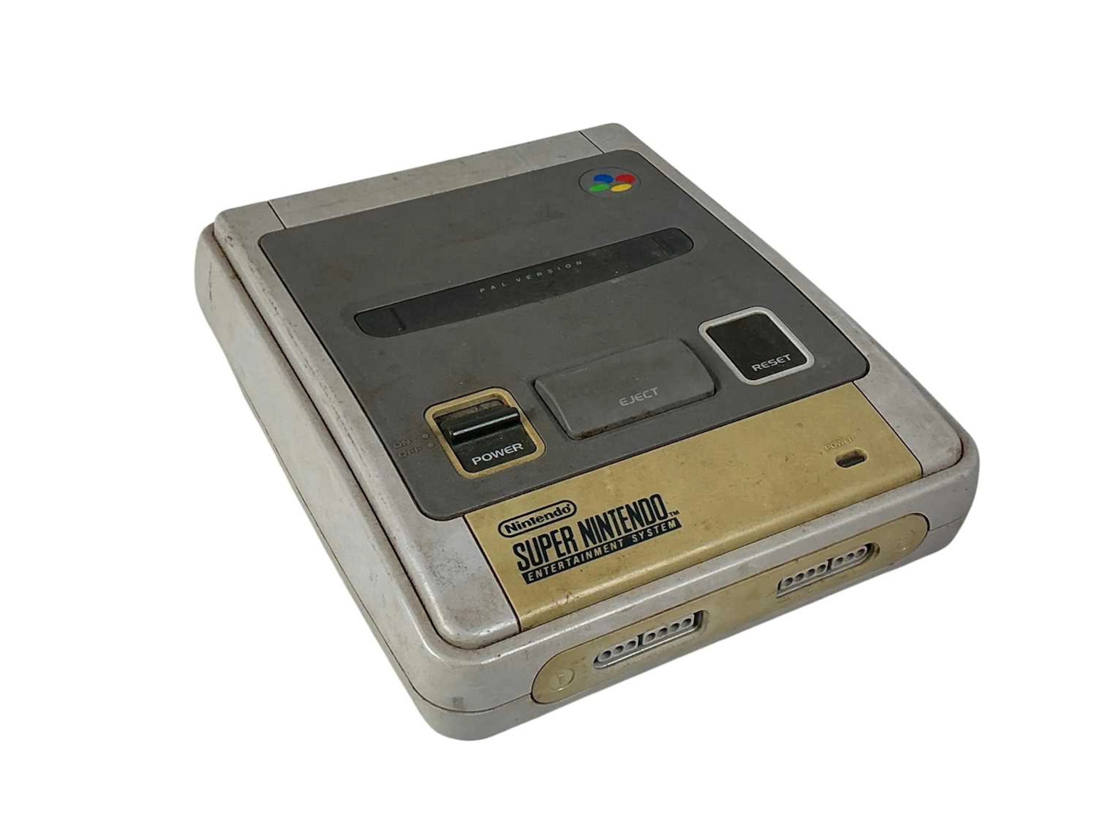 SUPER NINTENDO (SNES) GAMES CONSOLE LATE 20TH CENTURY