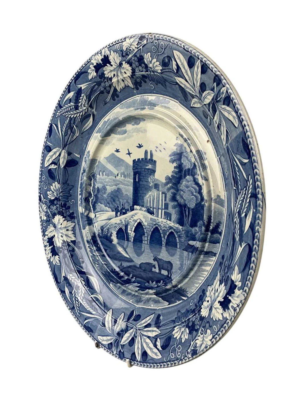 LARGE SPODE BLUE AND WHITE PLATTER, MID/LATE 19TH CENTURY AND OTHER ITEMS