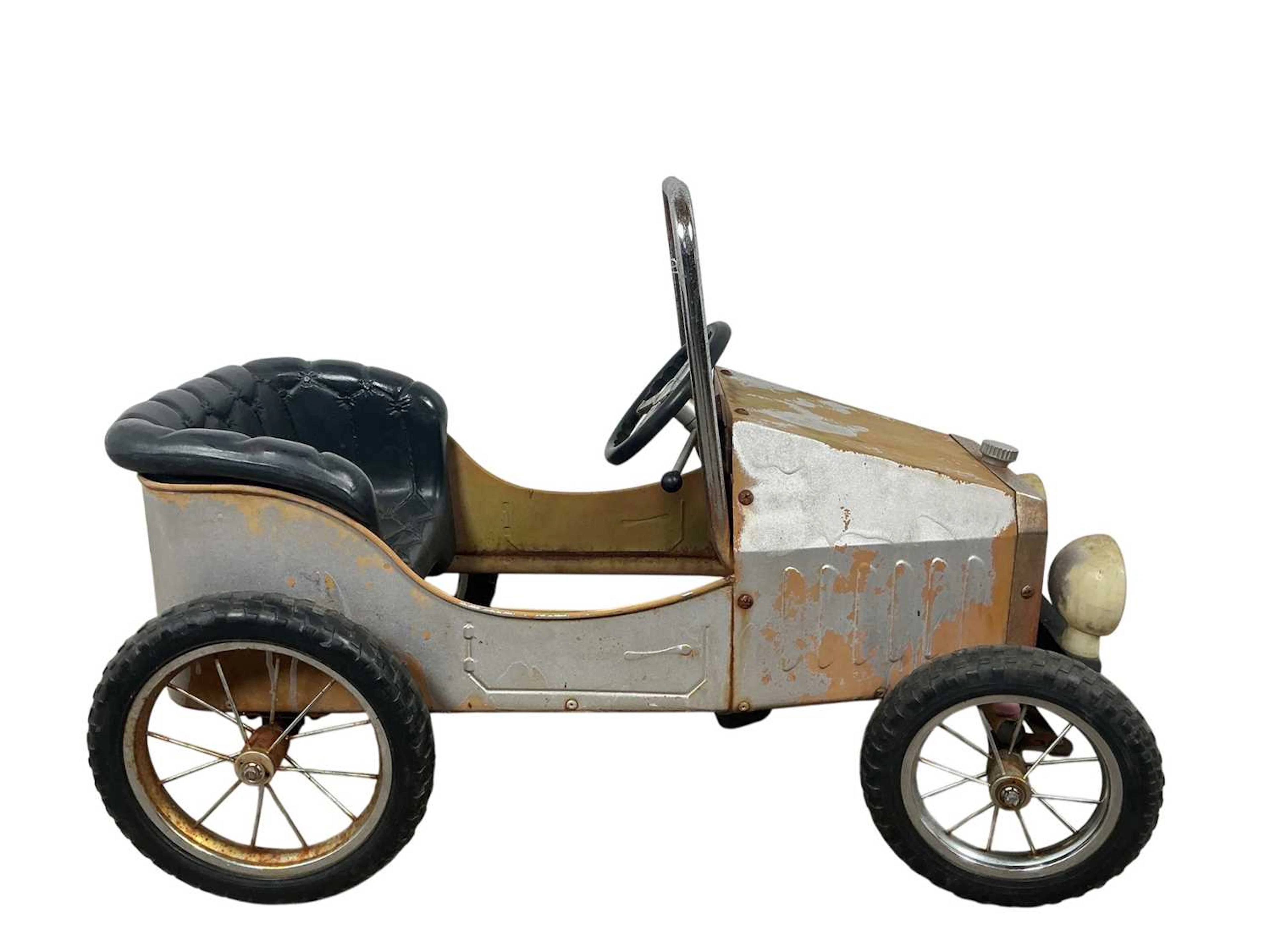 VINTAGE STYLE PEDAL CAR LATE 20TH CENTURY