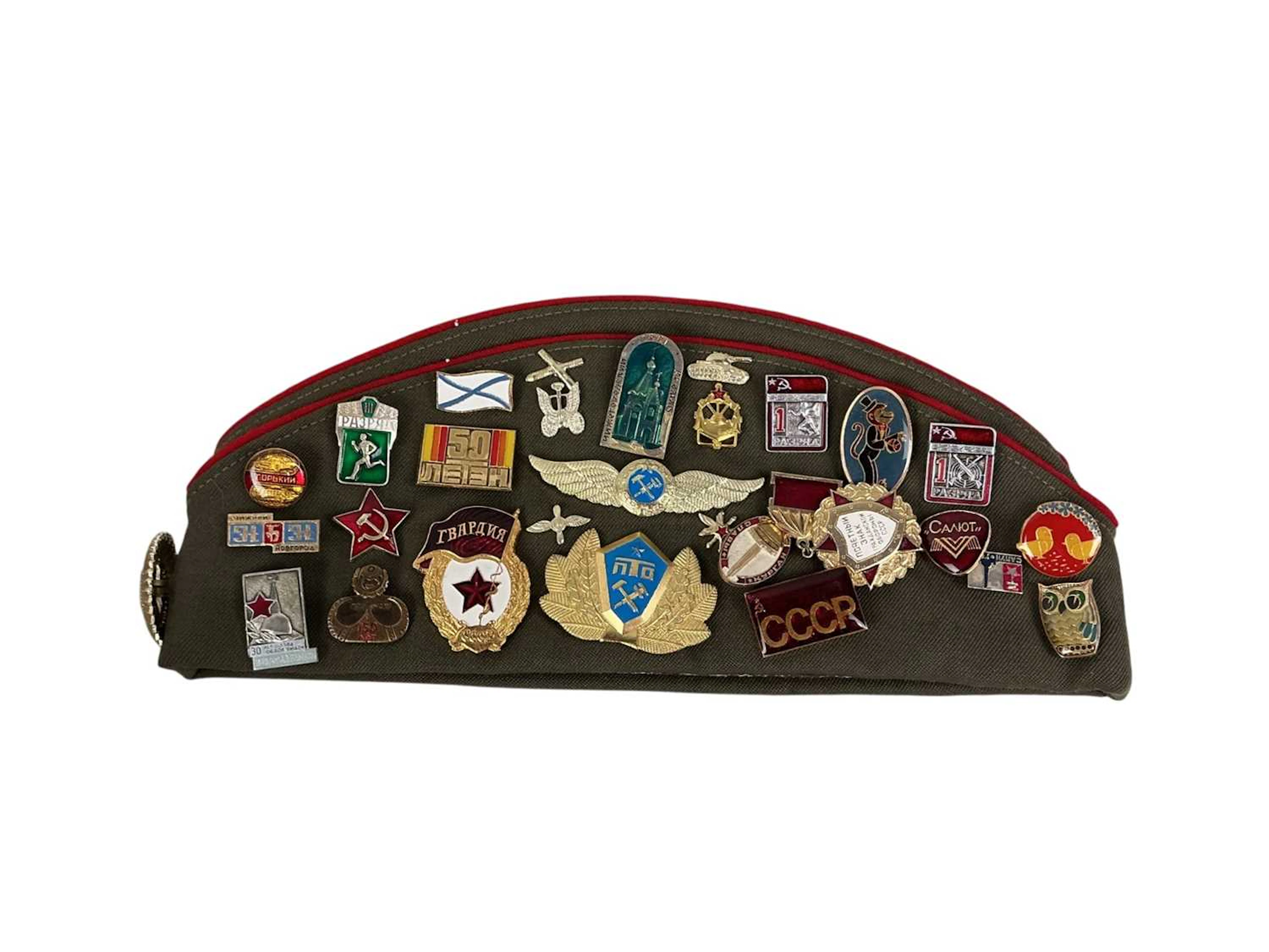 COLLECTION OF MILITARY AND OTHER BADGES AND MEDALS EARLY TO LATE 20TH CENTURY