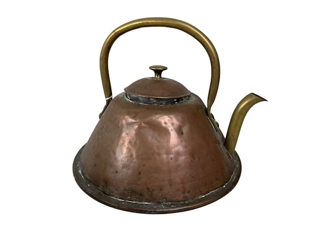 VICTORIAN COPPER TEA KETTLE AND A FIGURE OF A HORSE LATE 19TH CENTURY