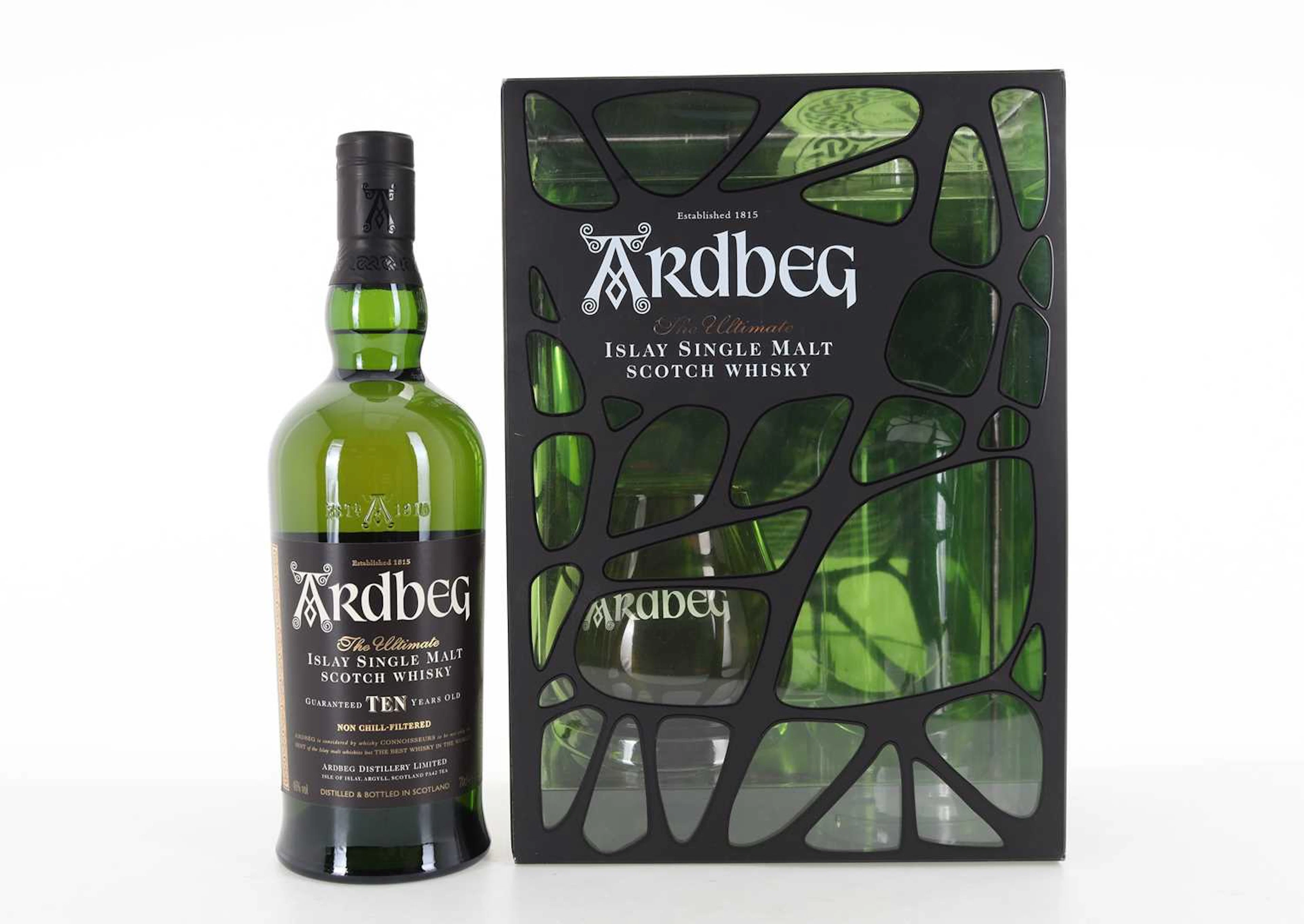 ARDBEG 10 YEAR OLD GIFT SET WITH GLASS ISLAY SINGLE MALT