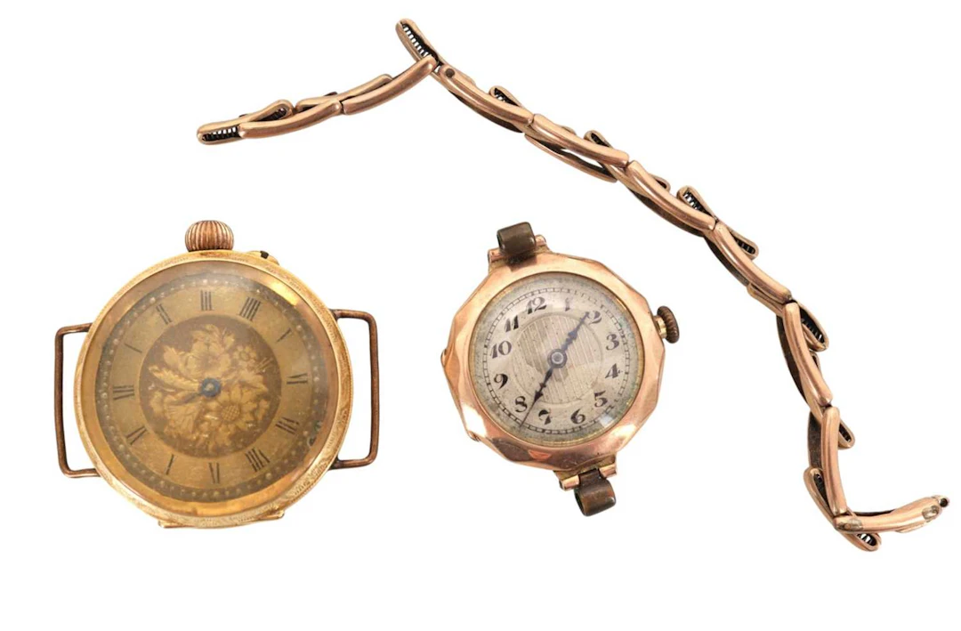 GOLD WRIST WATCH, EARLY 20TH CENTURY AND ANOTHER GOLD WATCH