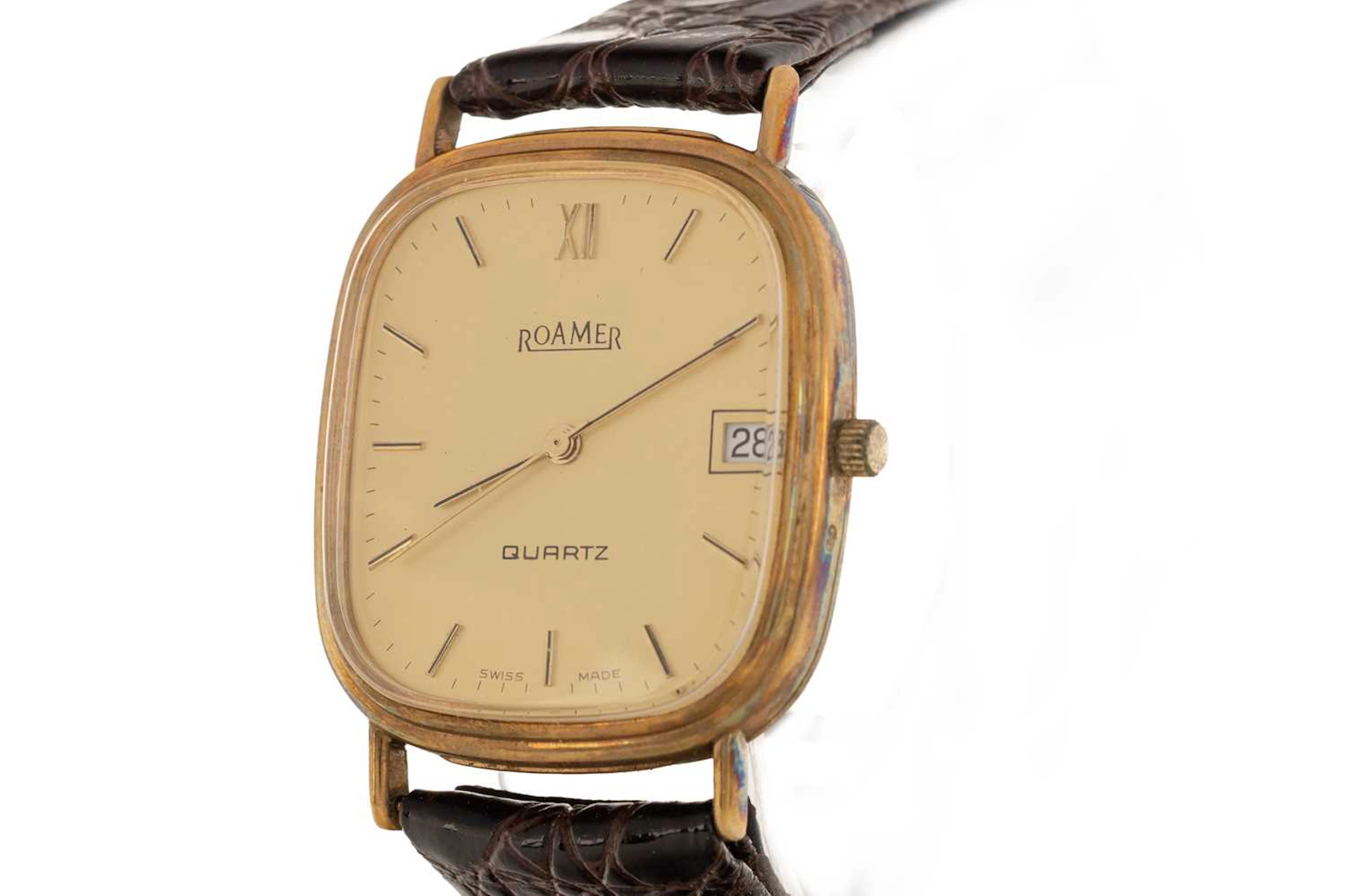 ROAMER NINE CARAT GOLD CASED QUARTZ WRIST WATCH