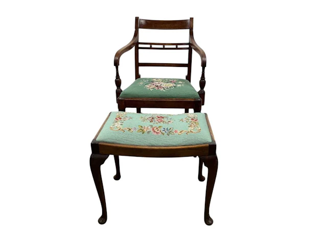 MAHOGANY ELBOW CHAIR LATE 19TH CENTURY