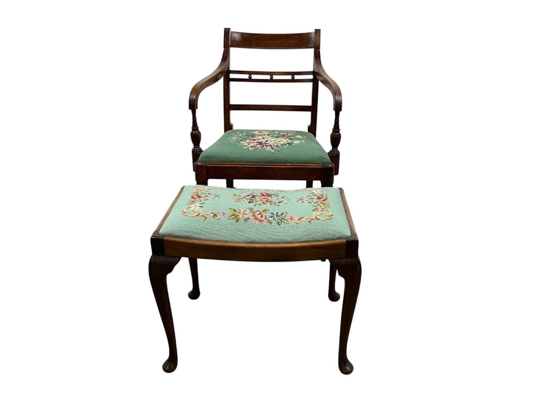 MAHOGANY ELBOW CHAIR LATE 19TH CENTURY