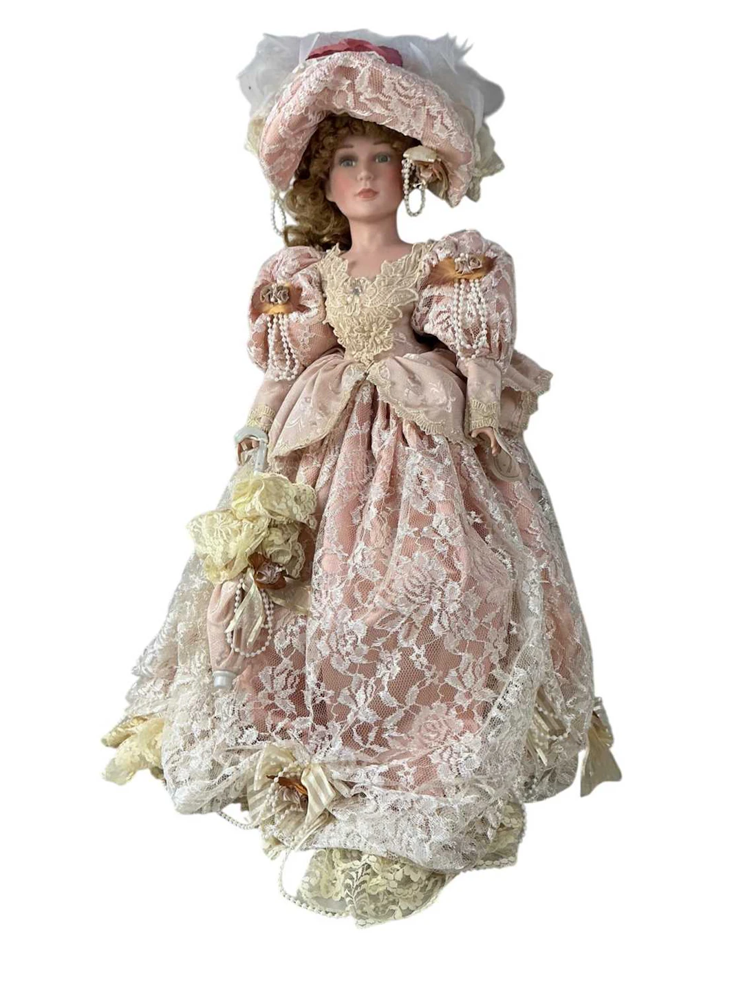 'THE KNIGHTSBRIDGE HEIRLOOM COLLECTION' LIMITED EDITION BISQUE HEADED