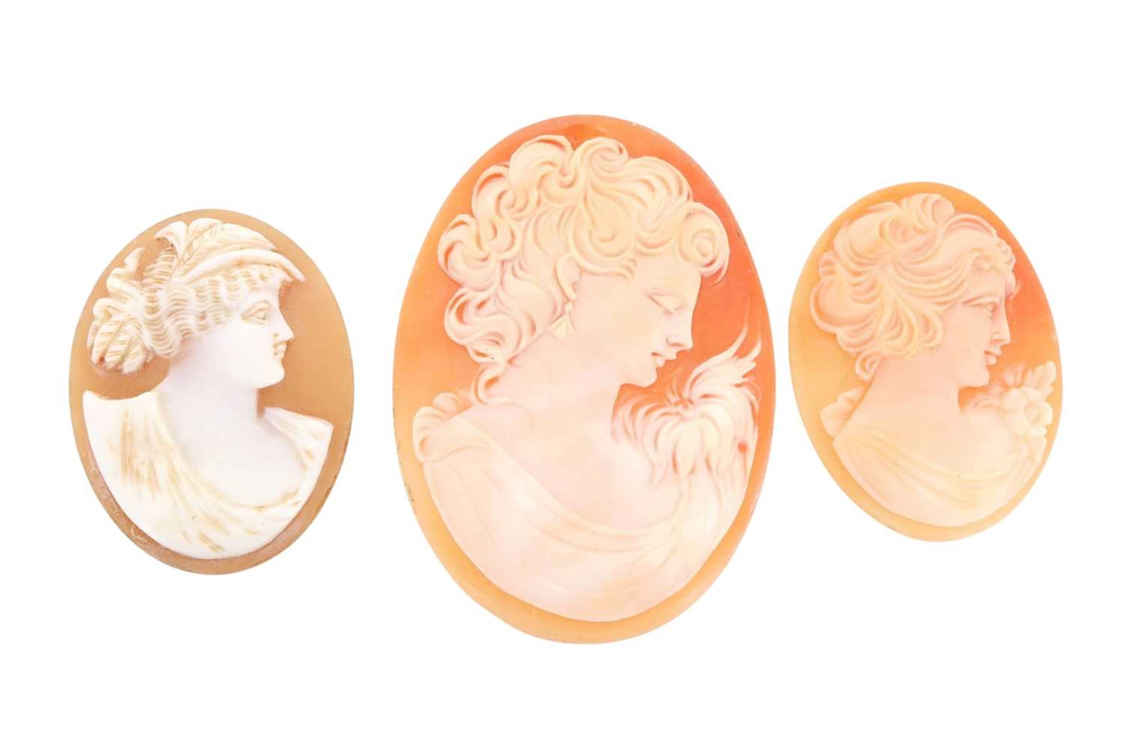 COLLECTION OF CAMEOS 19TH CENTURY AND LATER