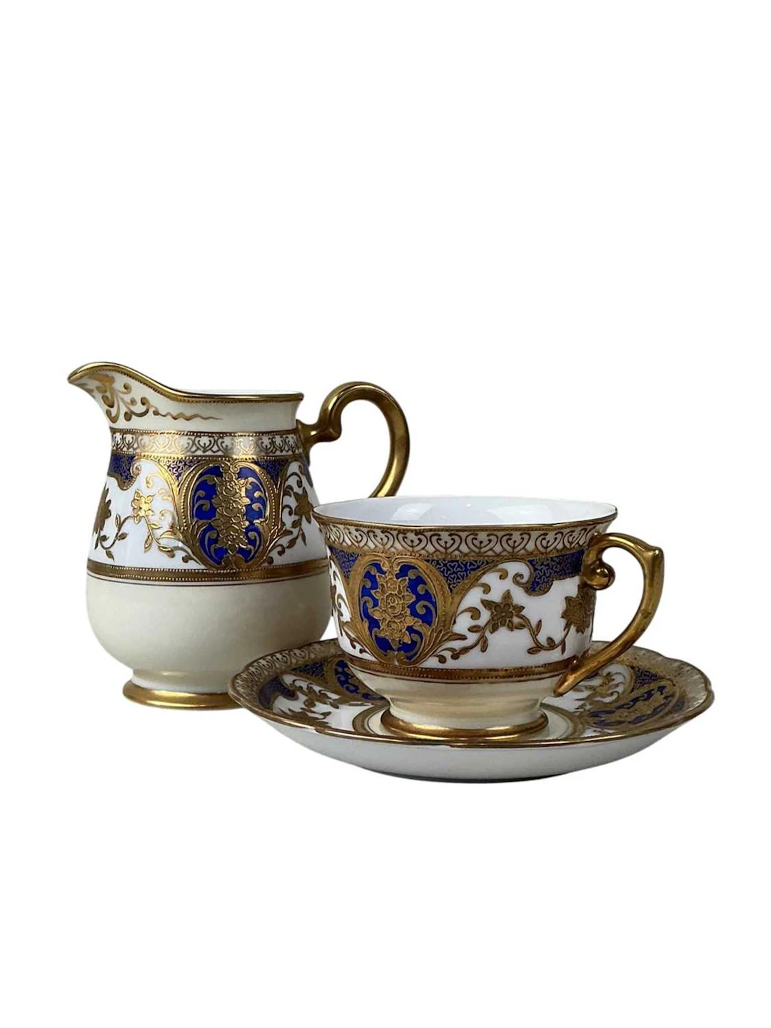 AYNSLEY PART DESSERT SET, EARLY 20TH CENTURY AND A MEITO PART TEA SERVICE