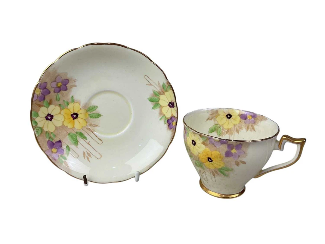 WELLINGTON CHINA TEA SERVICE, MID/LATE 20TH CENTURY AND OTHER TEA CHINA