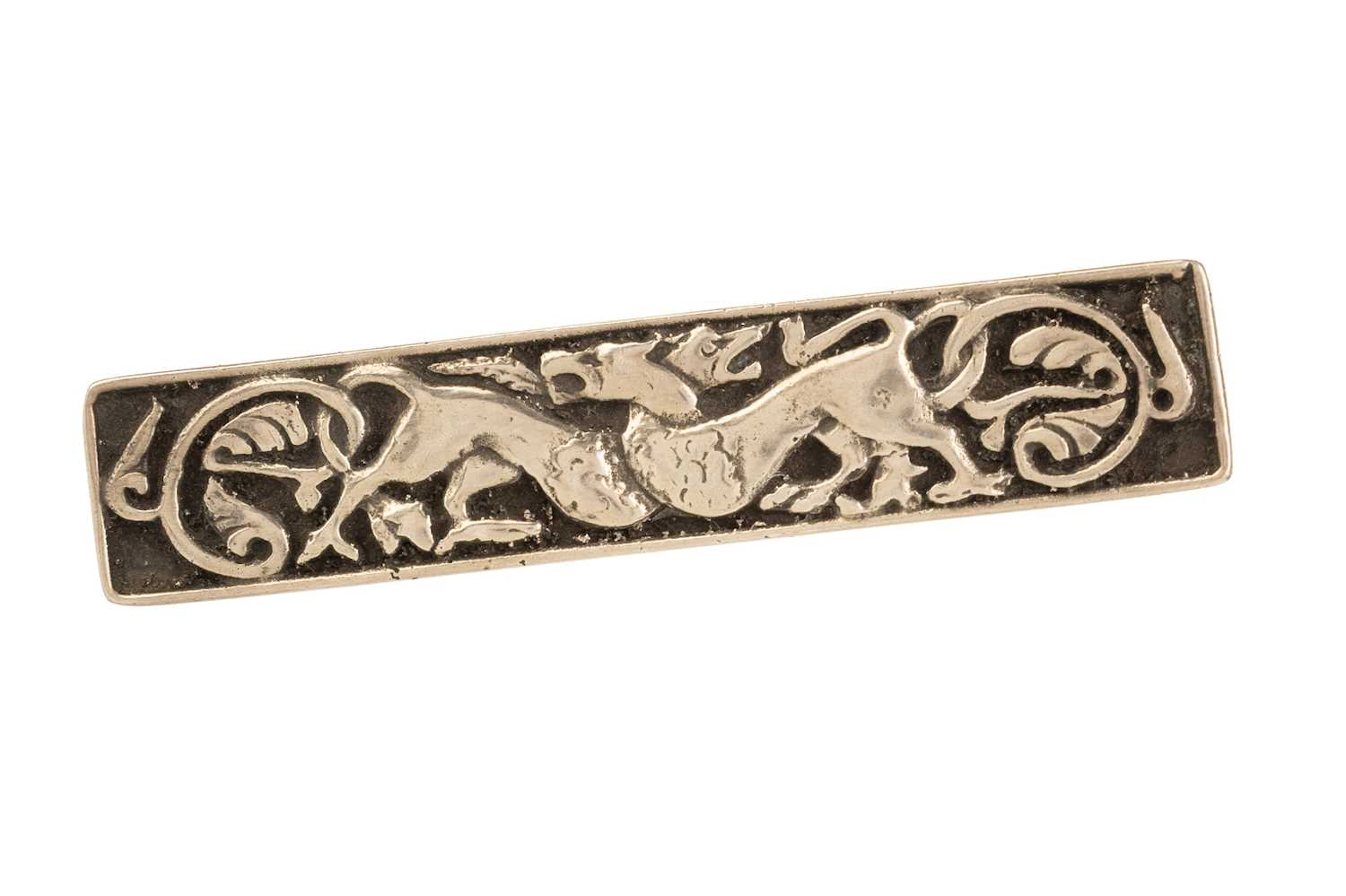 CELTIC ART INSTITUTE PROVINCIAL SILVER BROOCH MID 20TH CENTURY