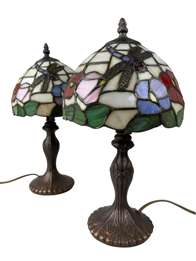 PAIR OF REPRODUCTION TIFFANY STYLE LAMPS, LATE 20TH CENTURY ALONG