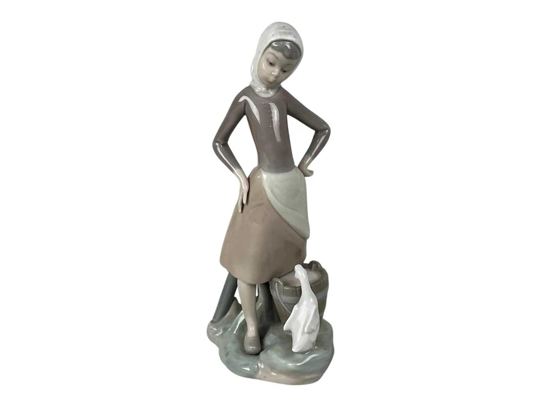 GROUP OF LLADRO FIGURES LATE 20TH CENTURY
