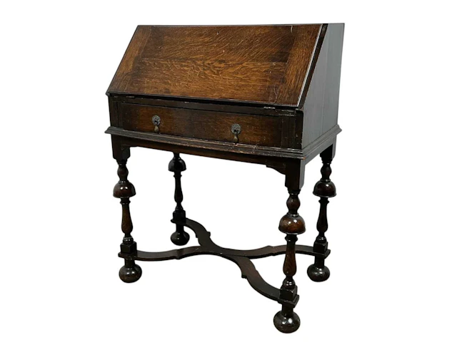 OAK BUREAU EARLY 20TH CENTURY