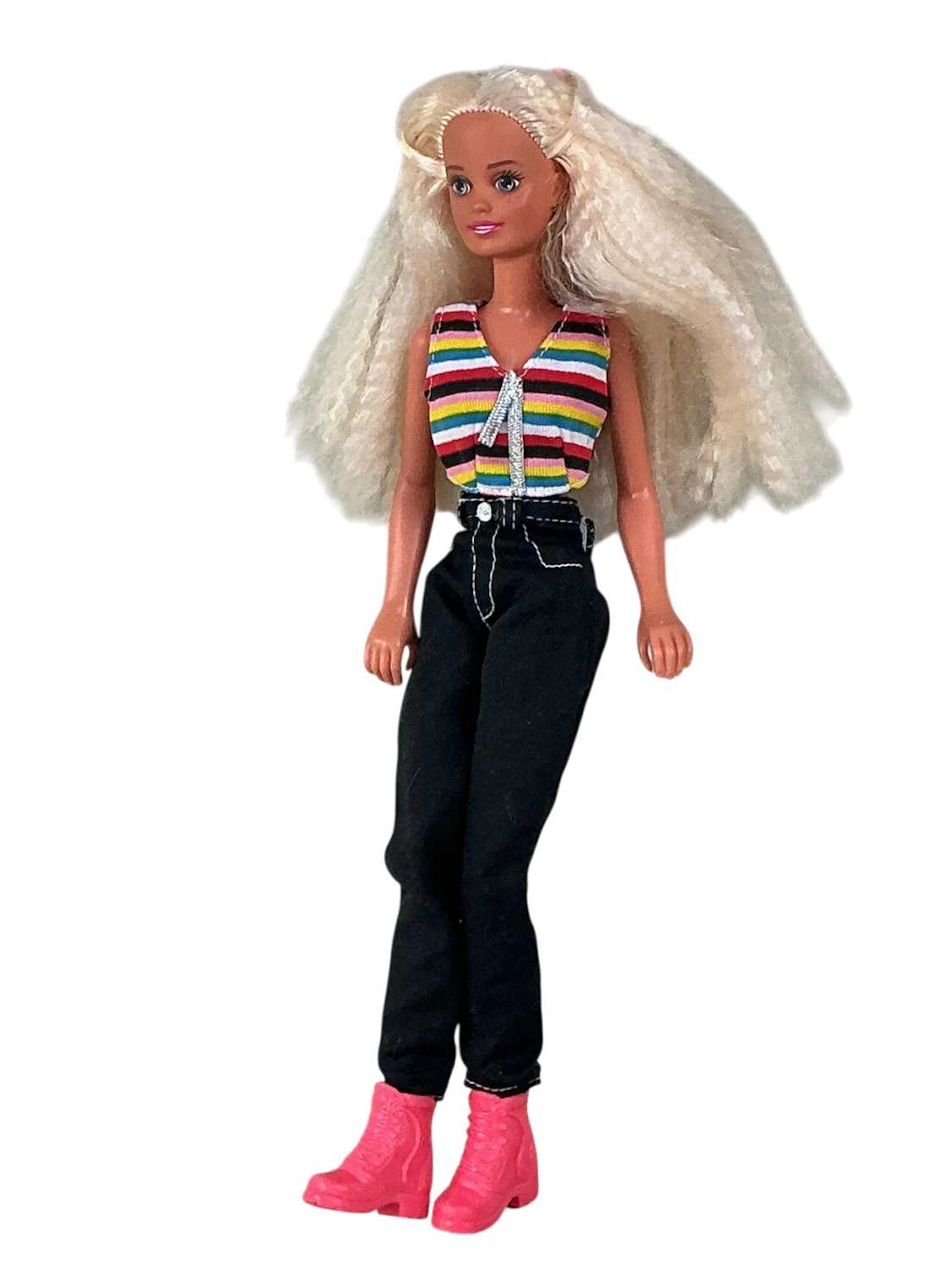 COLLECTION OF BARBIE AND SINDY DOLLS LATE 20TH CENTURY