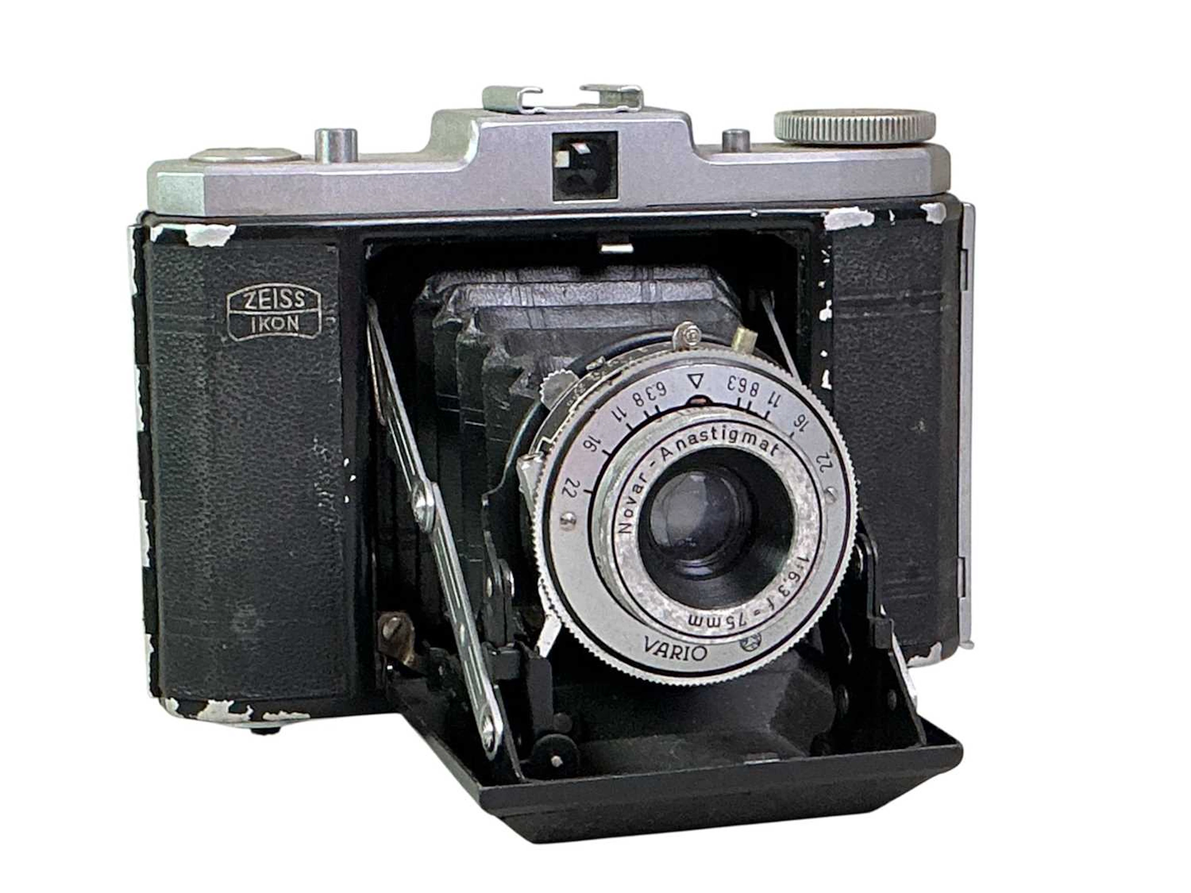 ZEISS IKON VARIO CAMERA AND SIX OTHERS