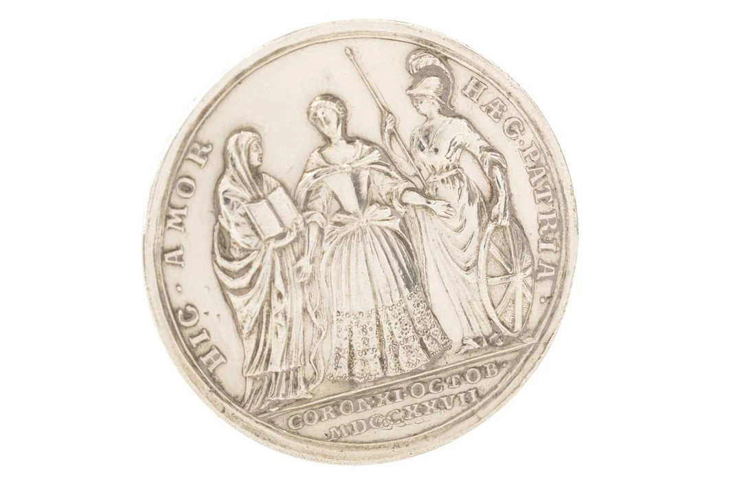 CAROLINE SILVER CORONATION MEDAL 1727