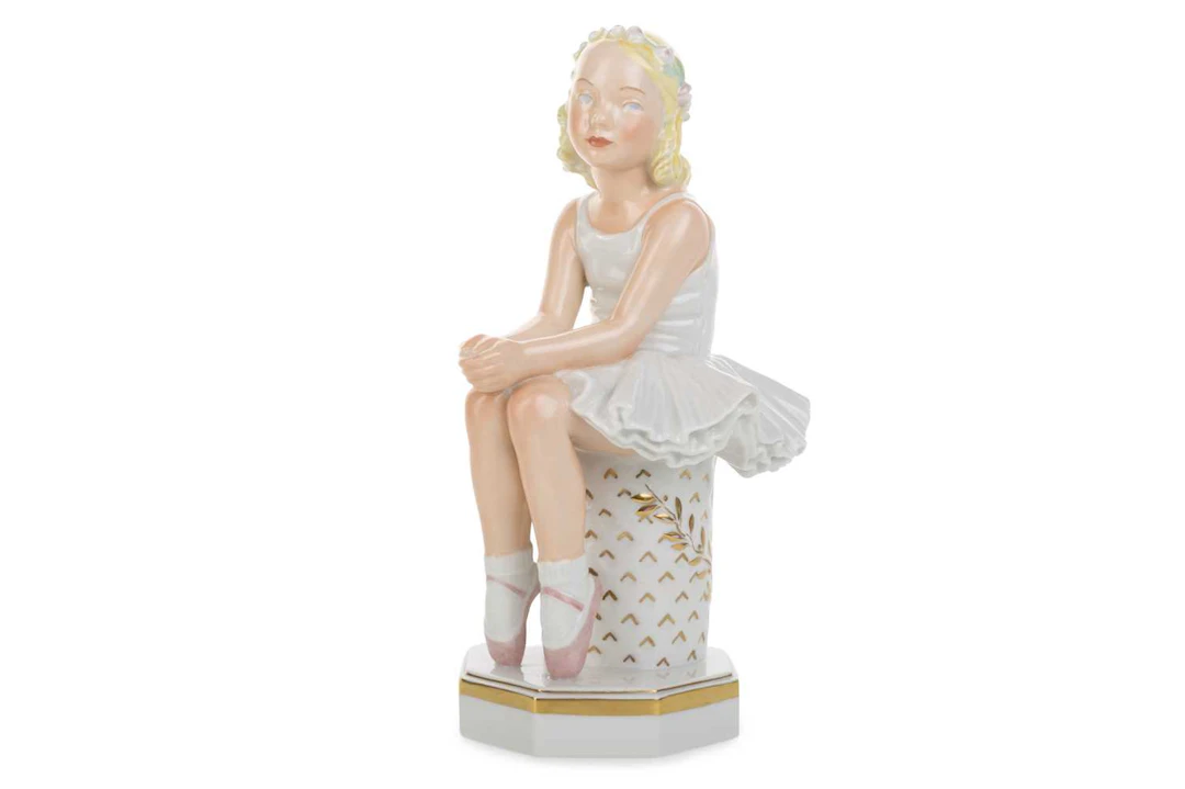 ROYAL COPENHAGEN BALLERINA FIGURINE MID 20TH CENTURY