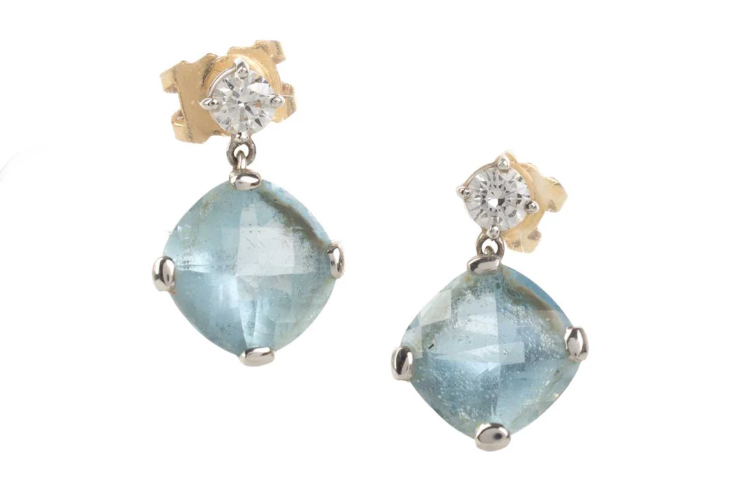 PAIR OF AQUAMARINE AND DIAMOND EARRINGS EARLY 21ST CENTURY