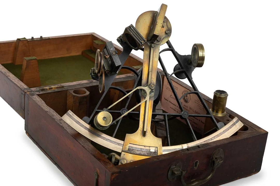CHRISTIE & WILSON OF GLASGOW BRASS SEXTANT LATE 19TH/EARLY 20TH CENTURY