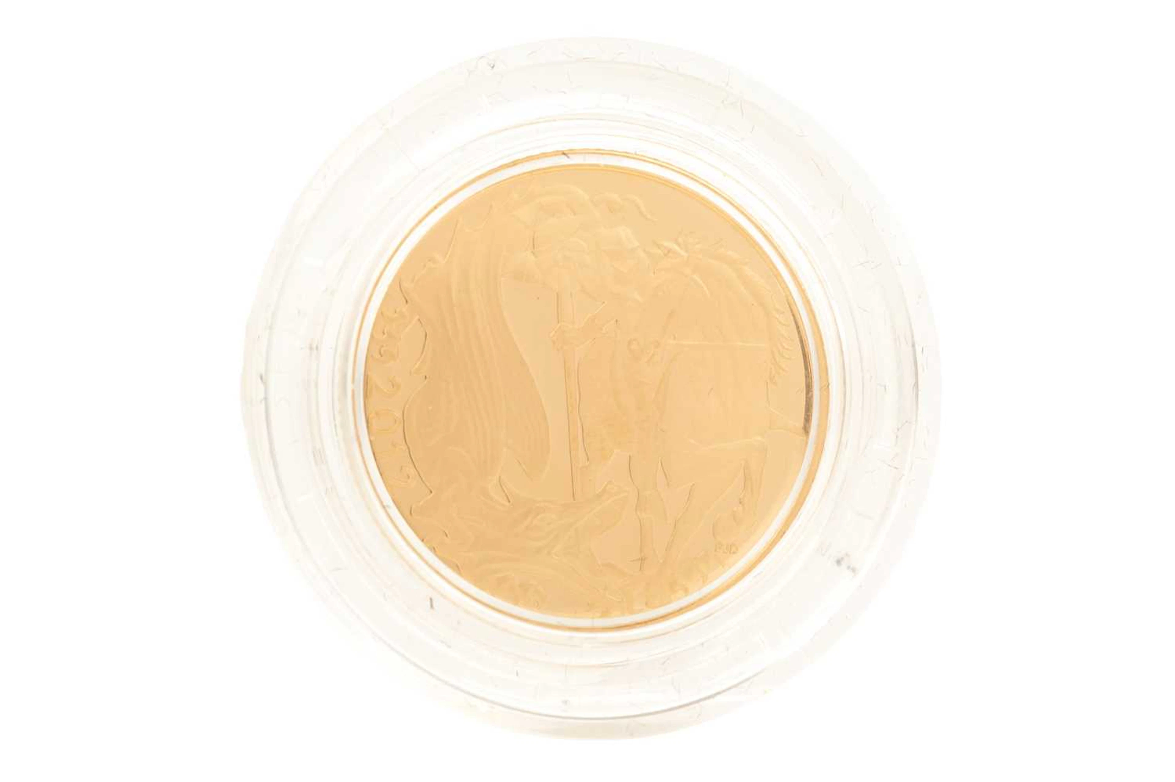 ELIZABETH II GOLD SOVEREIGN 2012