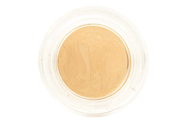 ELIZABETH II GOLD SOVEREIGN 2012