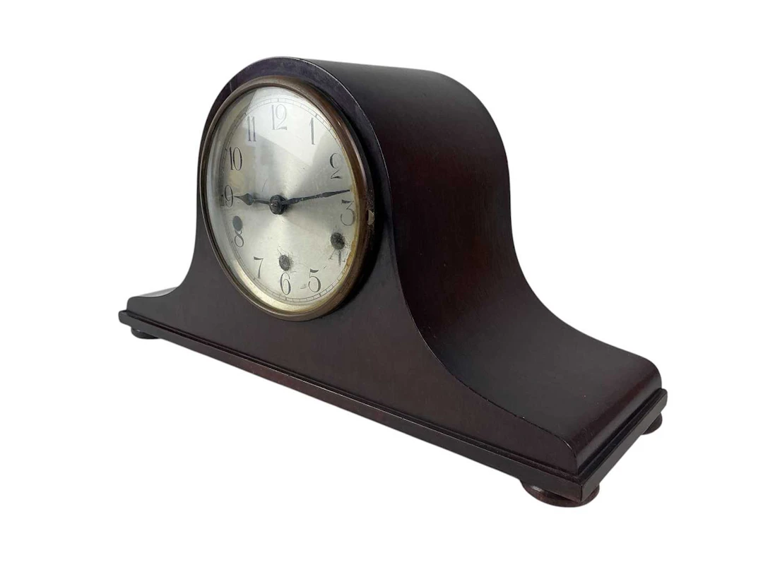 MAHOGANY CASED MANTEL CLOCK MID 20TH CENTURY