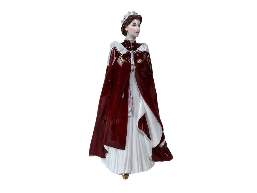 ROYAL WORCESTER QUEEN ELIZABETH 80TH BIRTHDAY FIGURE EARLY 21ST CENTURY