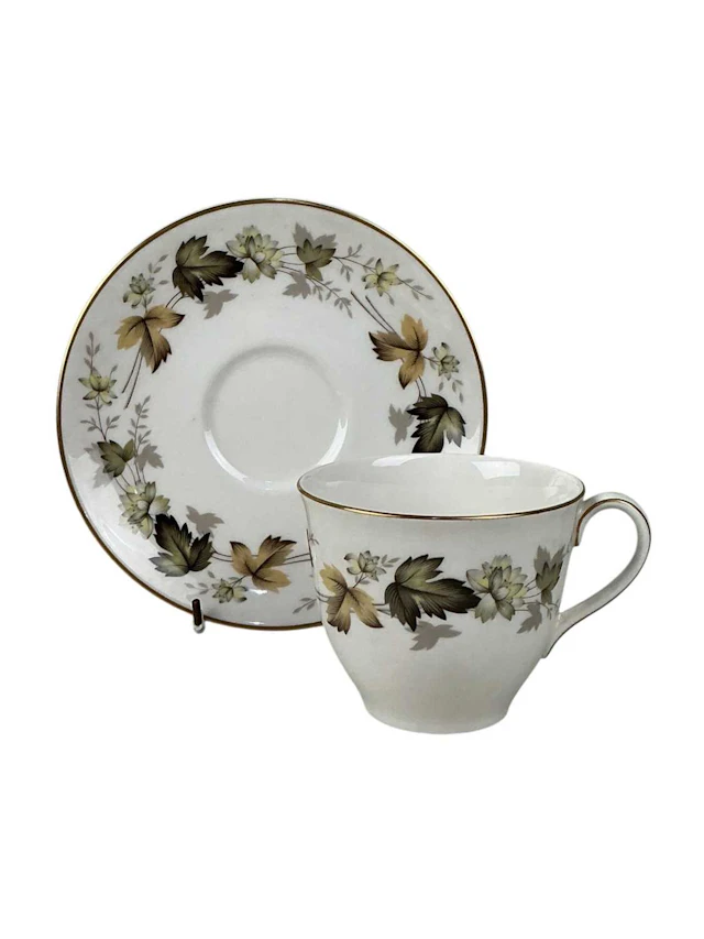 ROYAL DOULTON 'MARCHMONT' PATTERN PART SERVICE LATE 20TH CENTURY