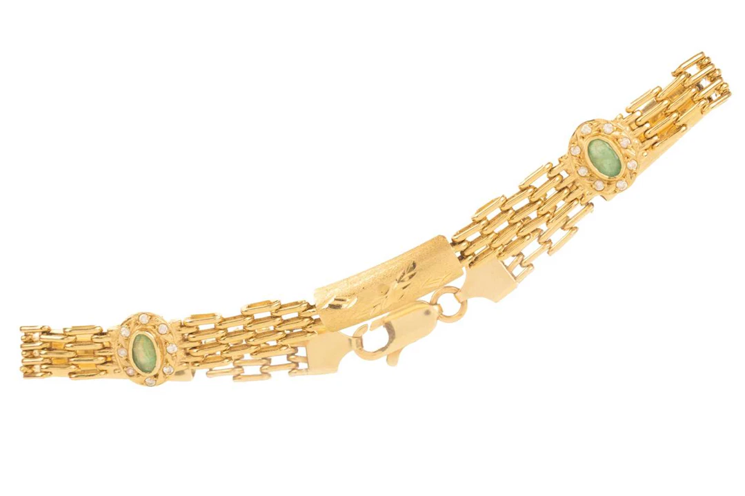 EMERALD AND CUBIC ZIRCONIA BRACELET MID/LATE 20TH CENTURY