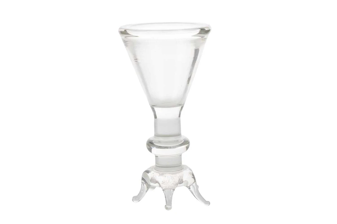 GEORGIAN BALUSTER WINE GLASS EARLY 18TH CENTURY