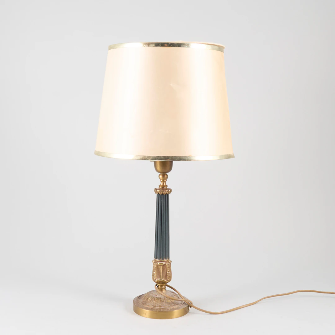 BORDSLAMPA, Empirestil.