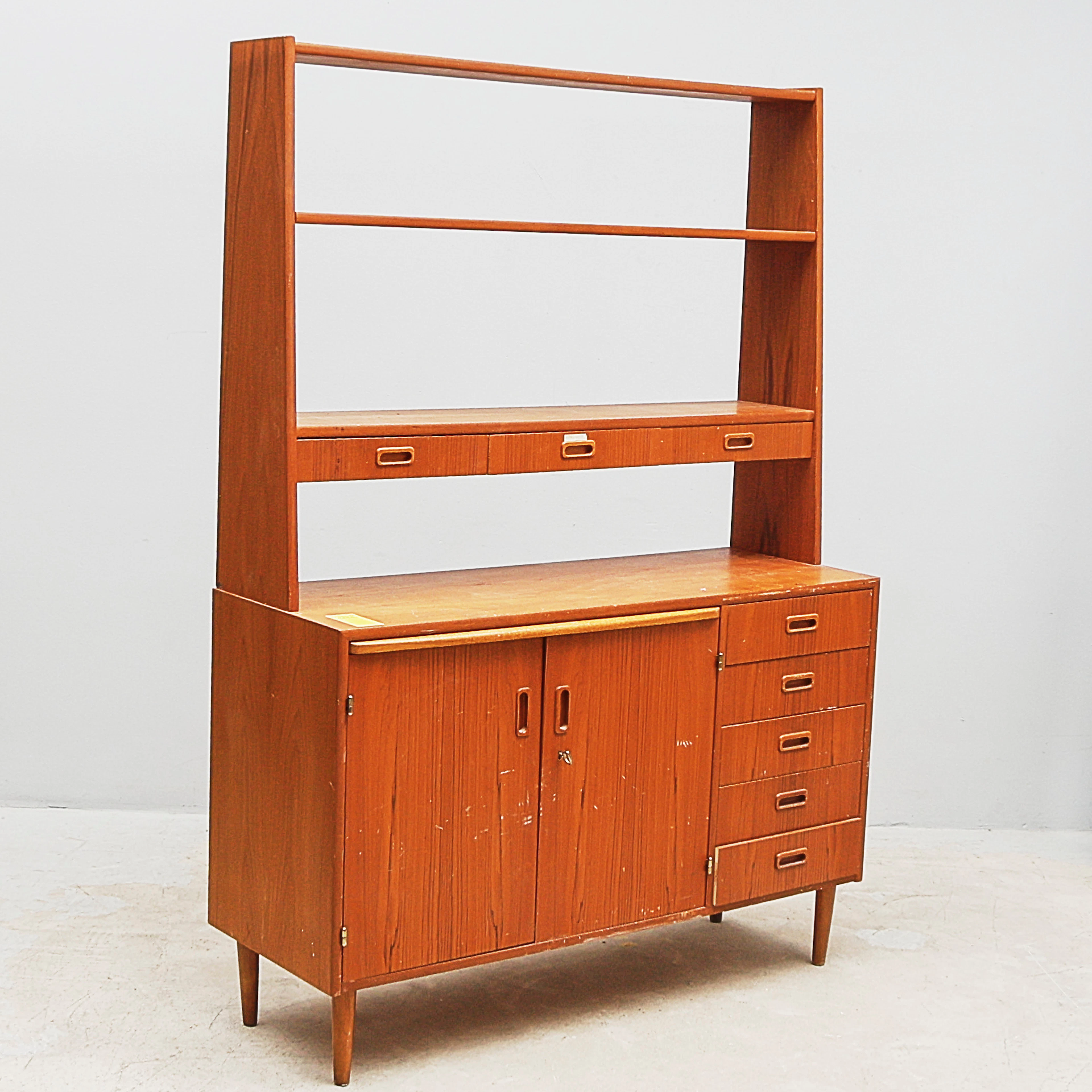 BOKHYLLA, Teak.