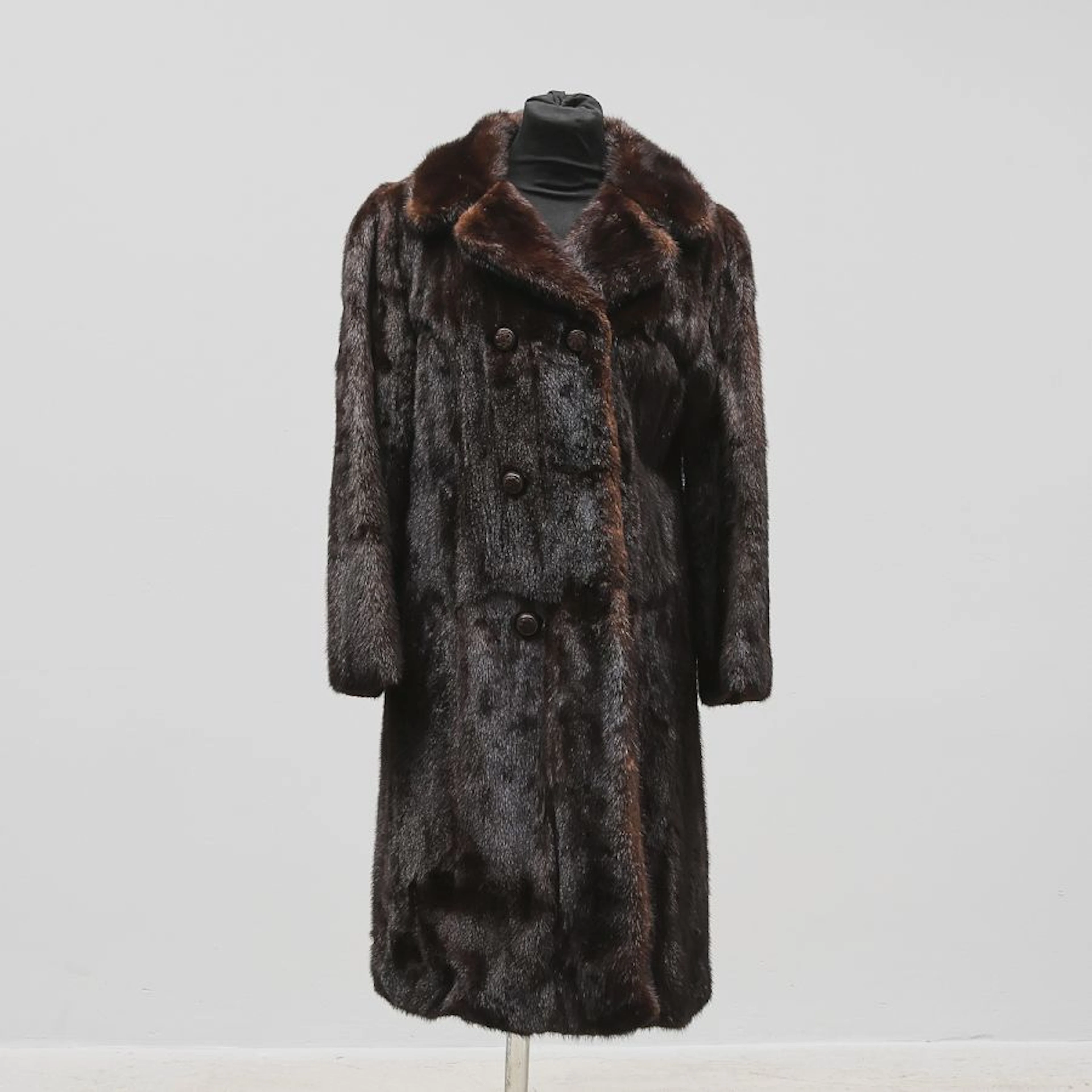 Minkpäls, SAGA-mink