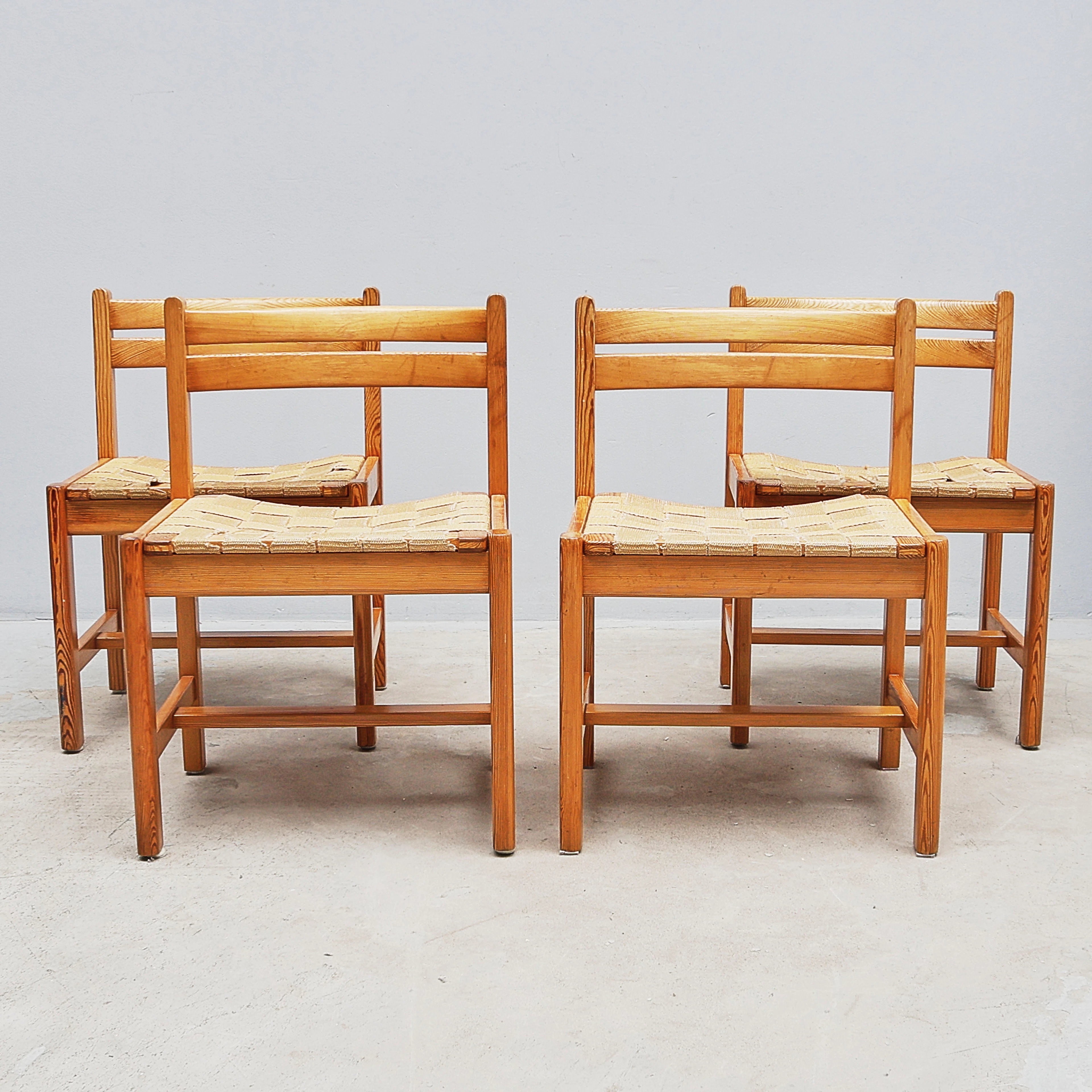 BØRGE MOGENSEN. 4 st stolar, "Asserbo", Karl Andersson och Söner.