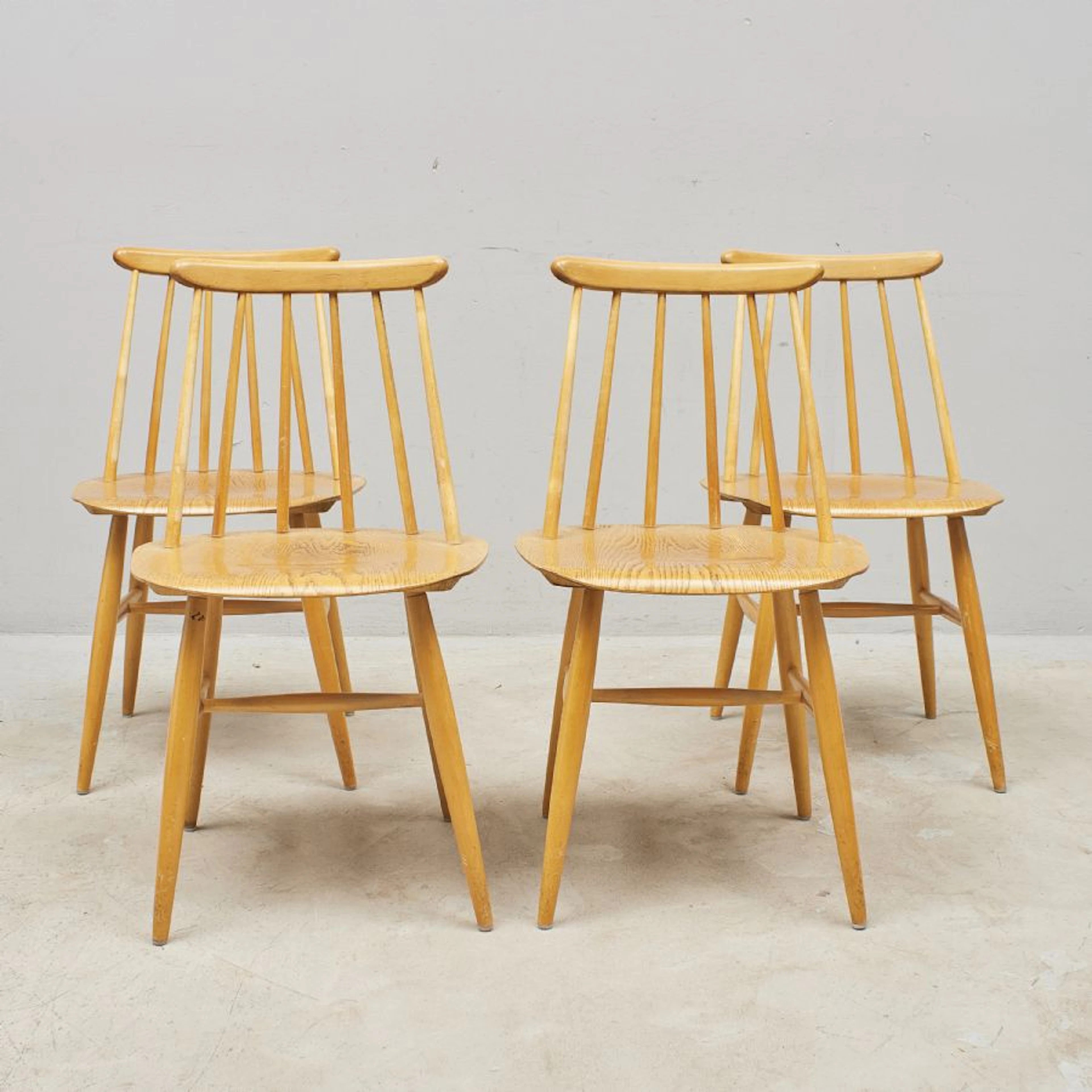 Stolar, 4 st