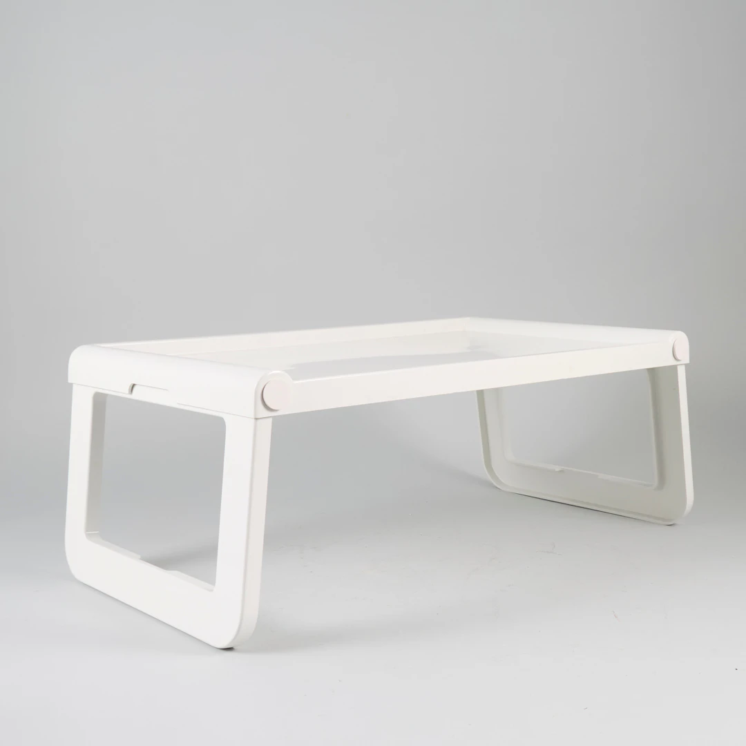 LUIGI MASSONI. Sängbricka, plast.
