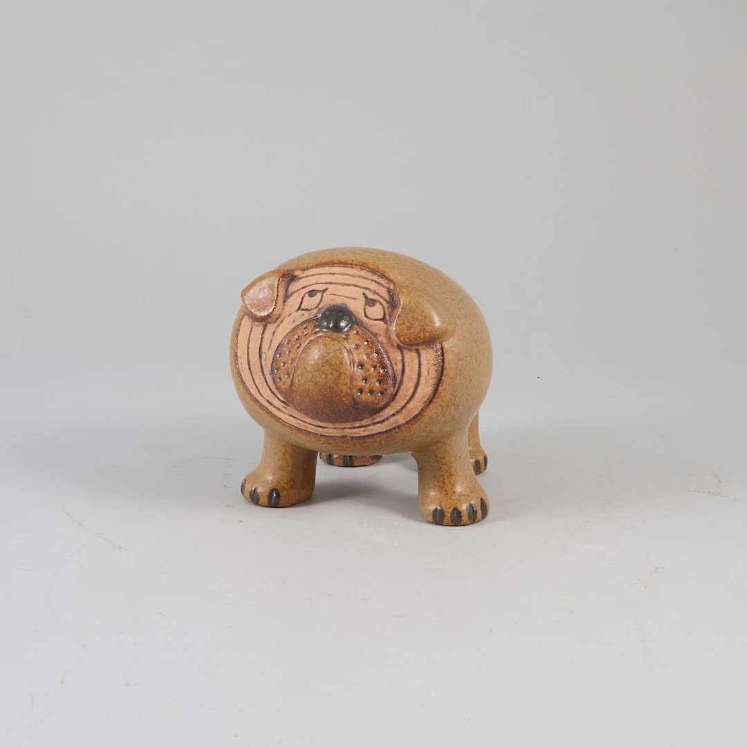 LISA LARSON. Figurin, "Bulldog Midi" ur serien Kennel, Gustavsberg.