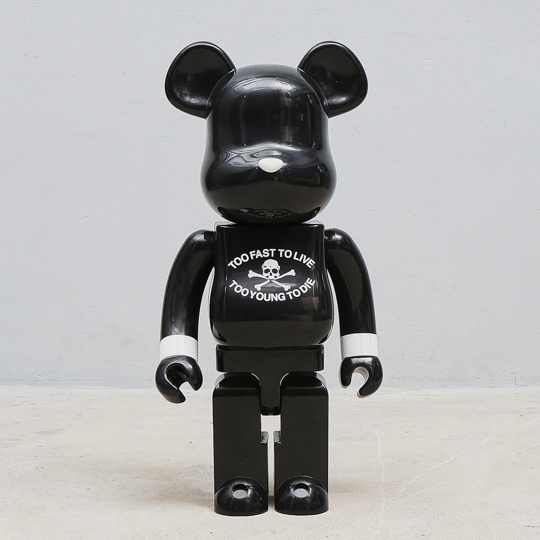 SKULPTUR, Bearbrick, 1000% "Too fast to live too young to die", Medicom