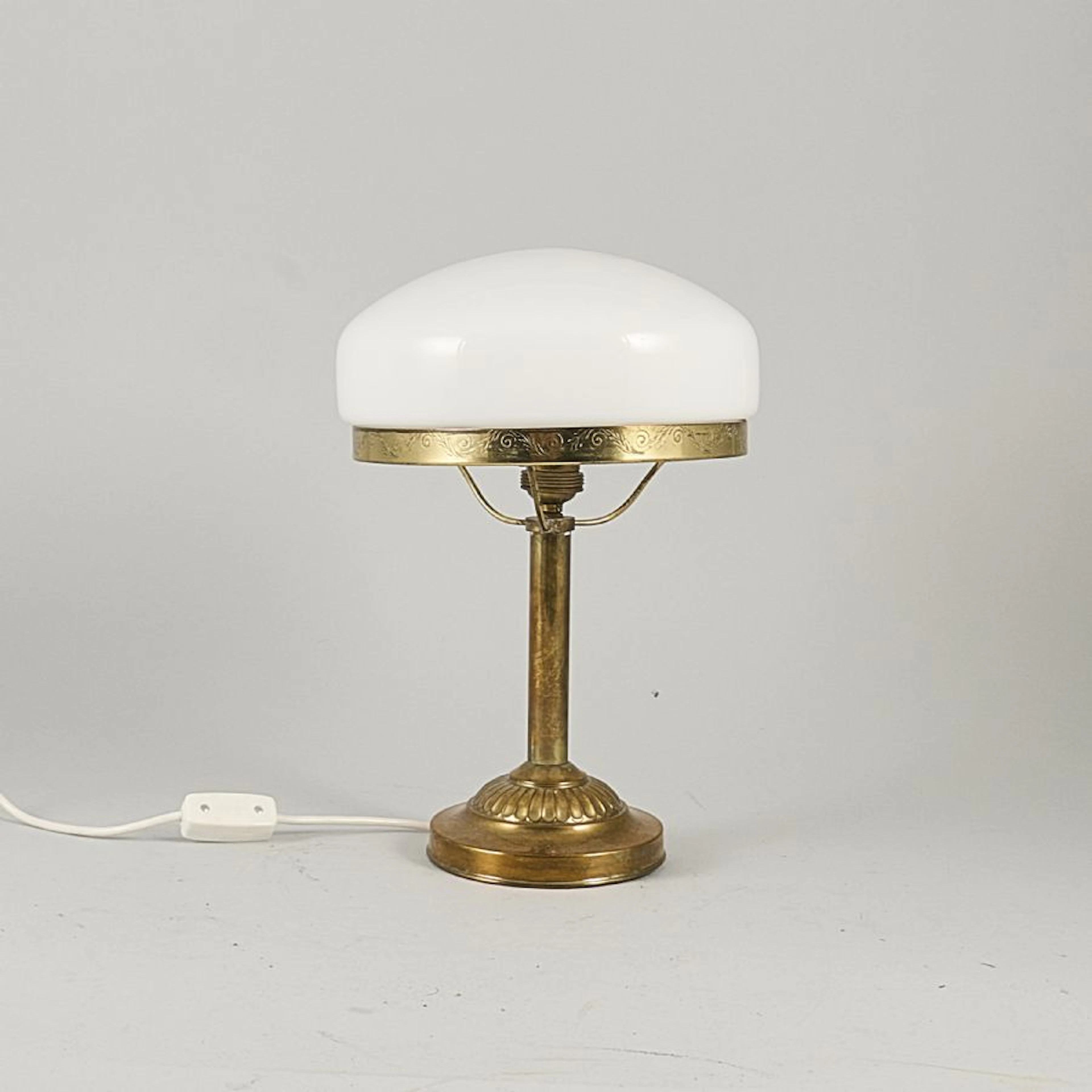 Bordslampa, mässing