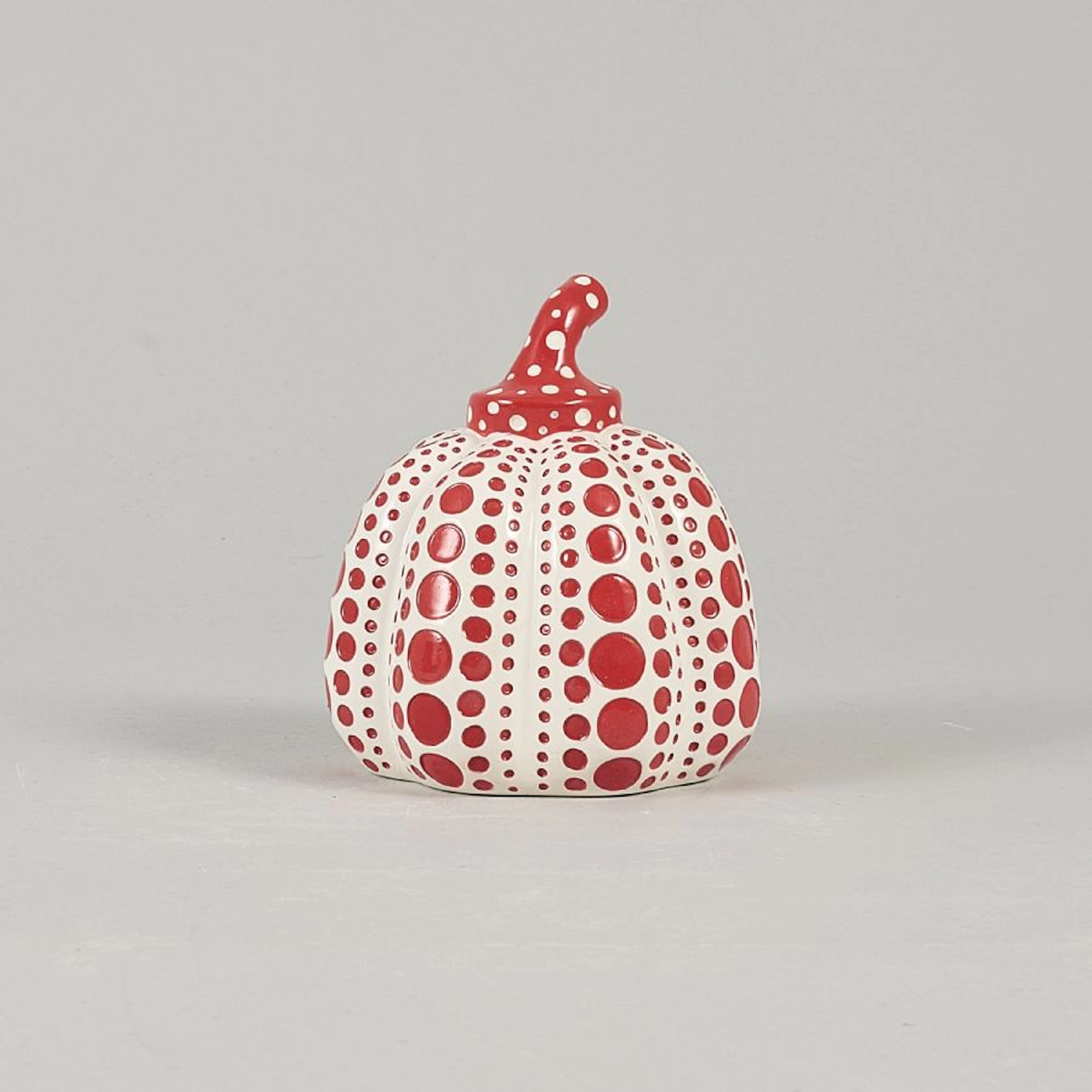 Skulptur, Yayoi Kusama (f. 1929)