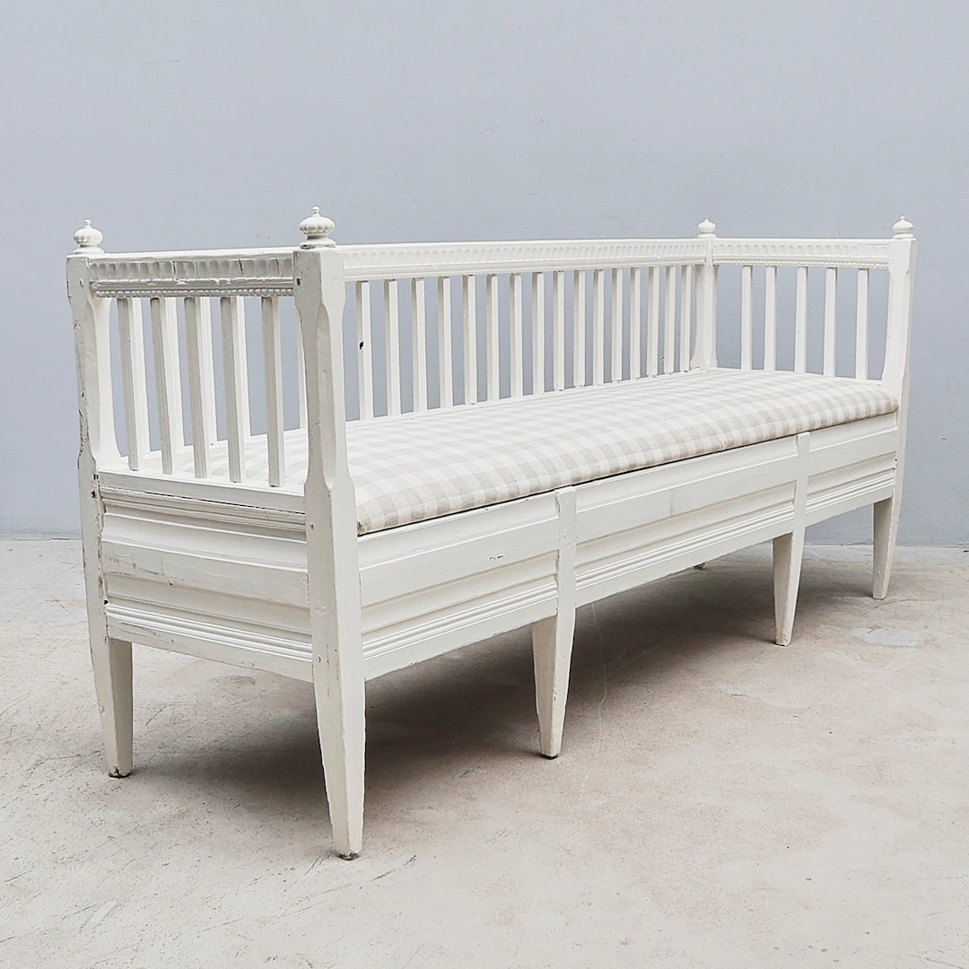 SOFFA, Gustaviansk stil.