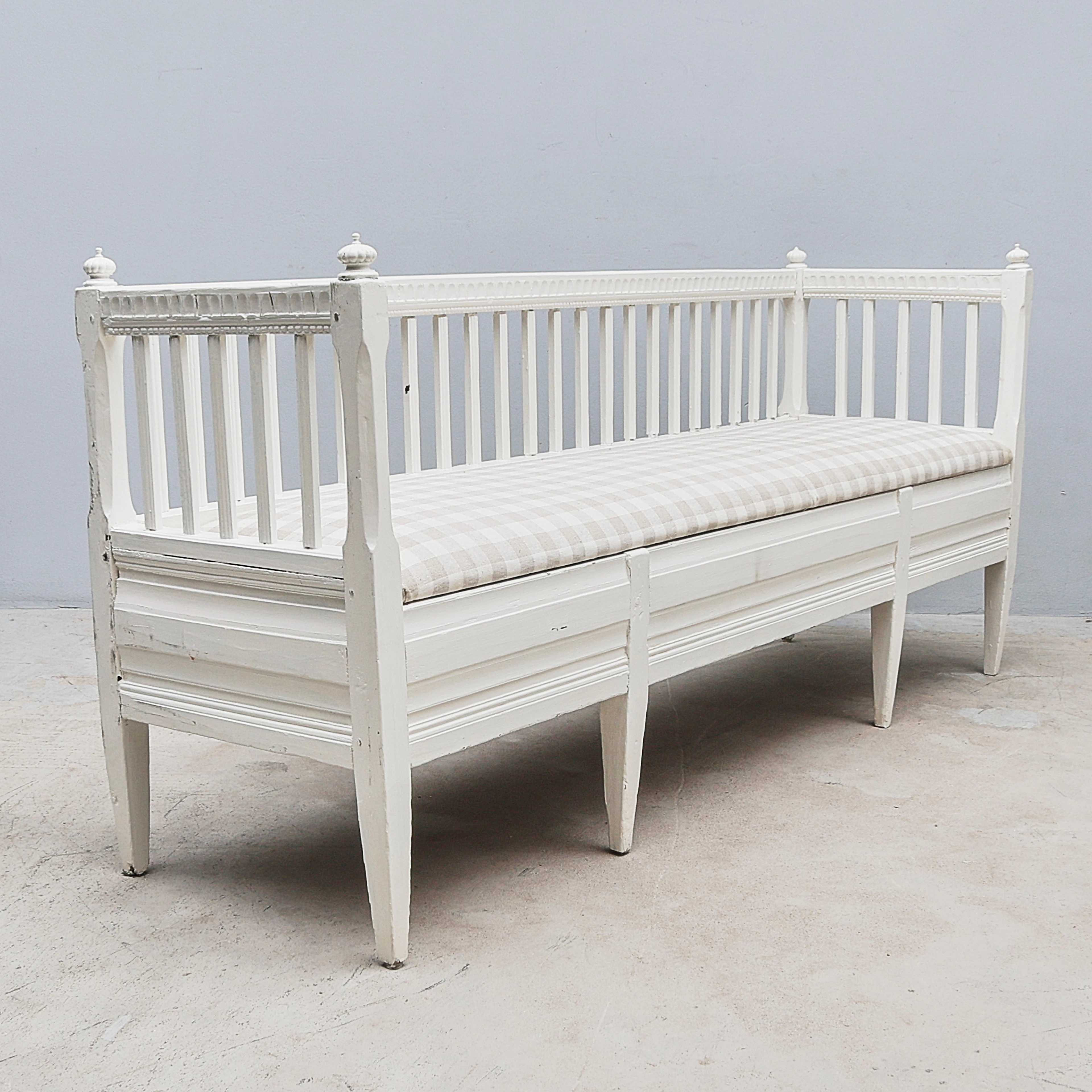 SOFFA, Gustaviansk stil.