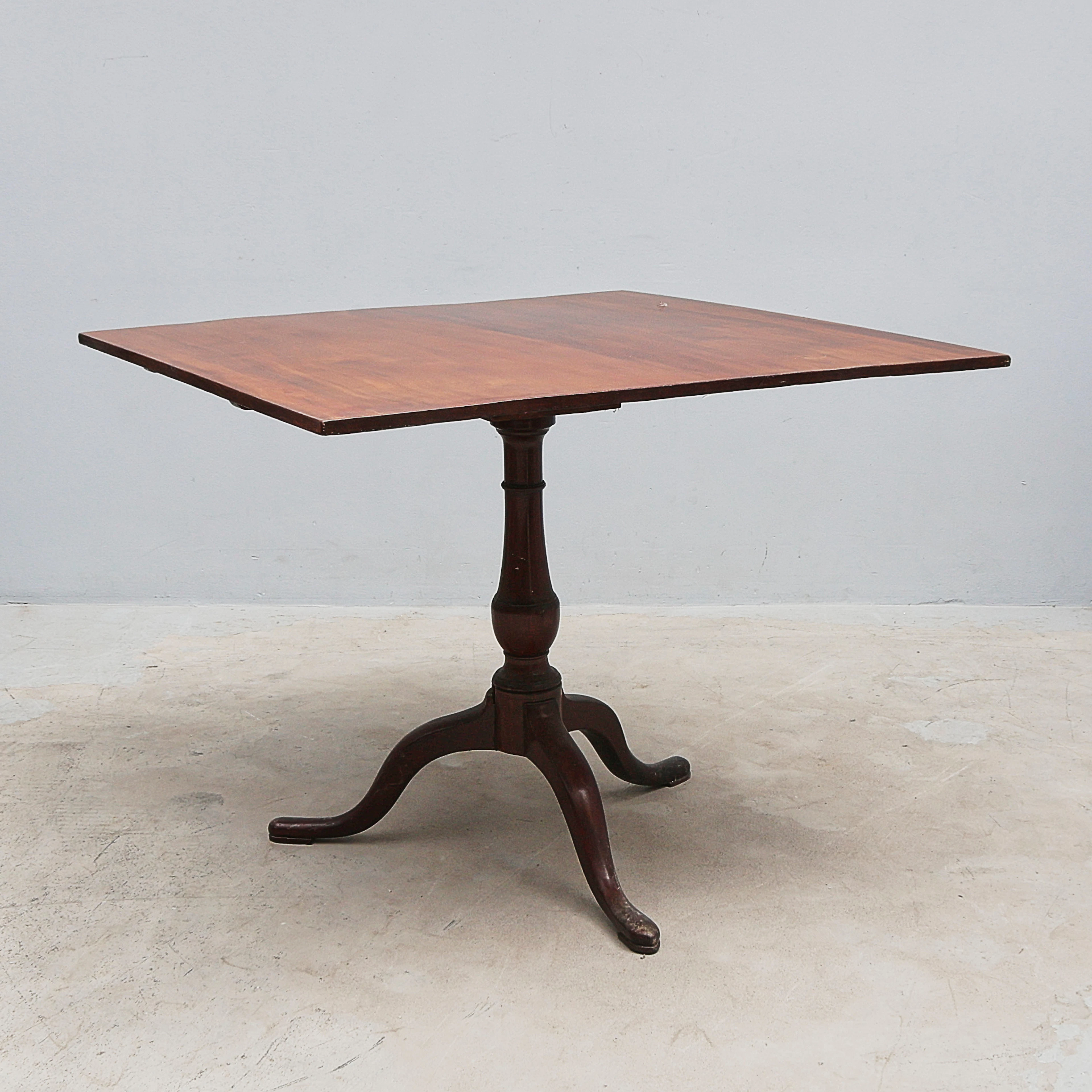 FÄLLBORD, Mahogny, 1800-tal.