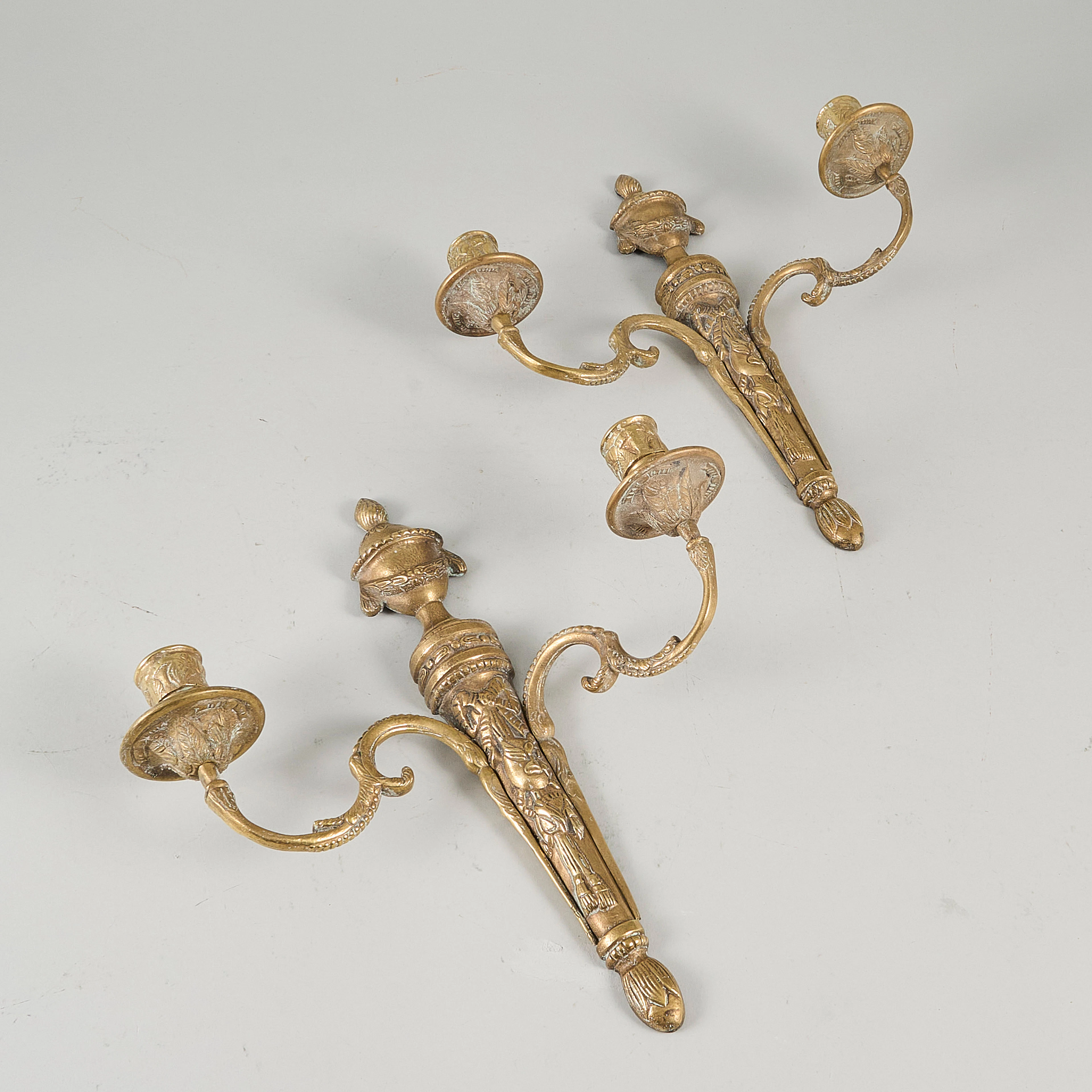 APPLIQUER 1 par, Gustaviansk stil, 1900-tal, brons.