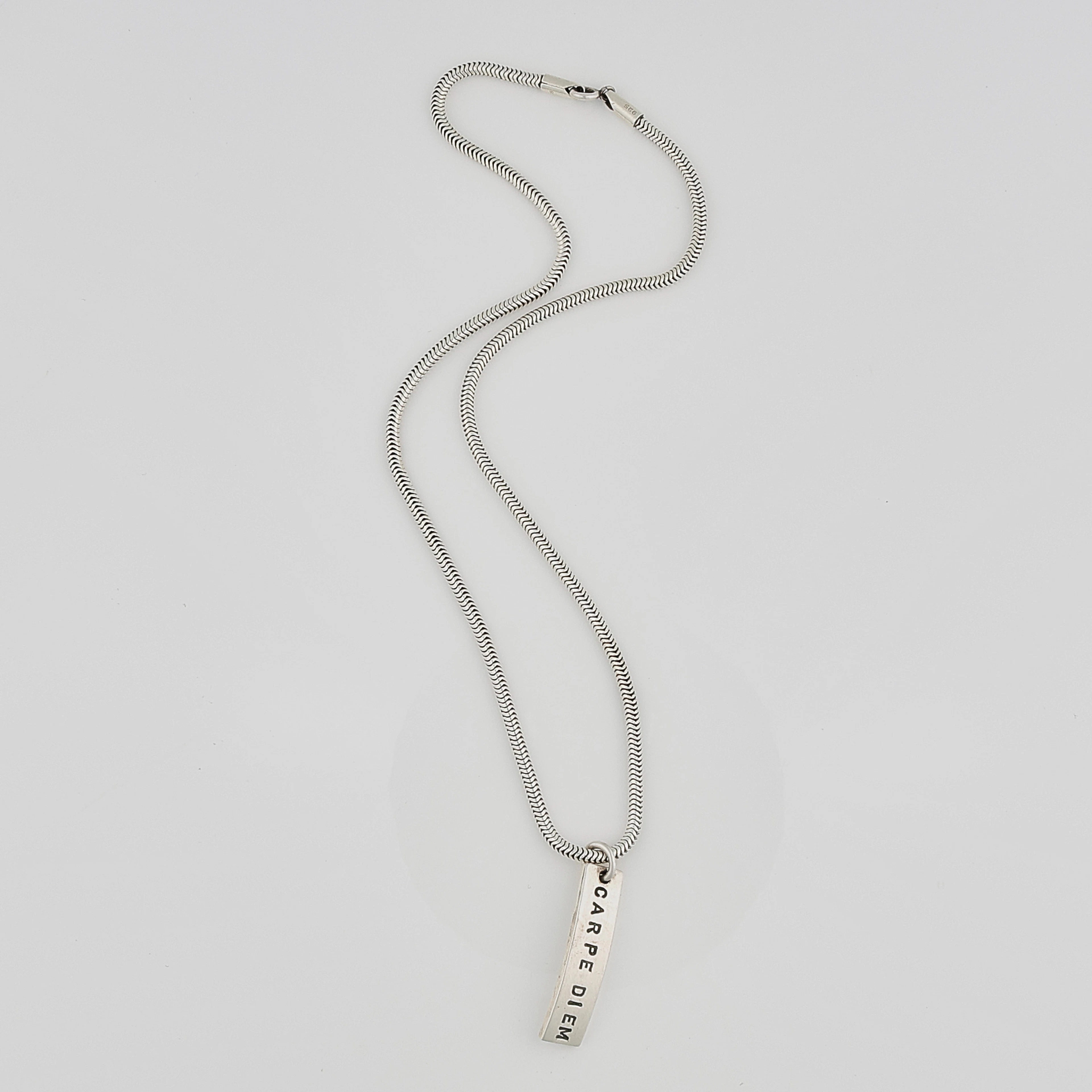EFVA ATTLING. Halsband, silver, "Carpe Diem".